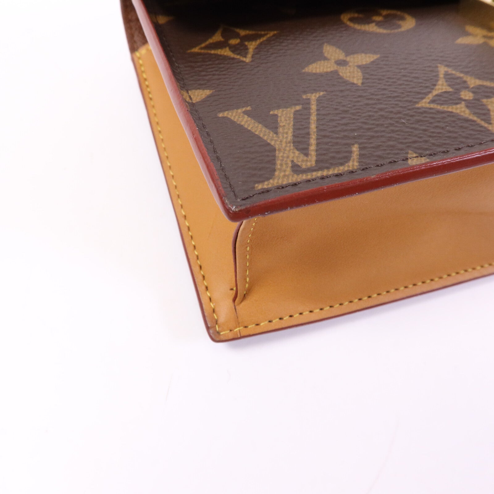 LOUIS VUITTON MonogramS Lock Belt Pouch PM金扣腰包