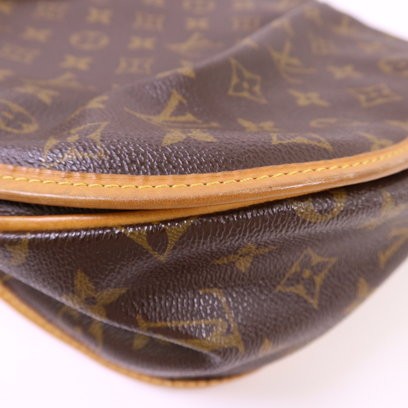 LOUIS VUITTON Monogram Menilmontant MM金扣肩背袋棕色