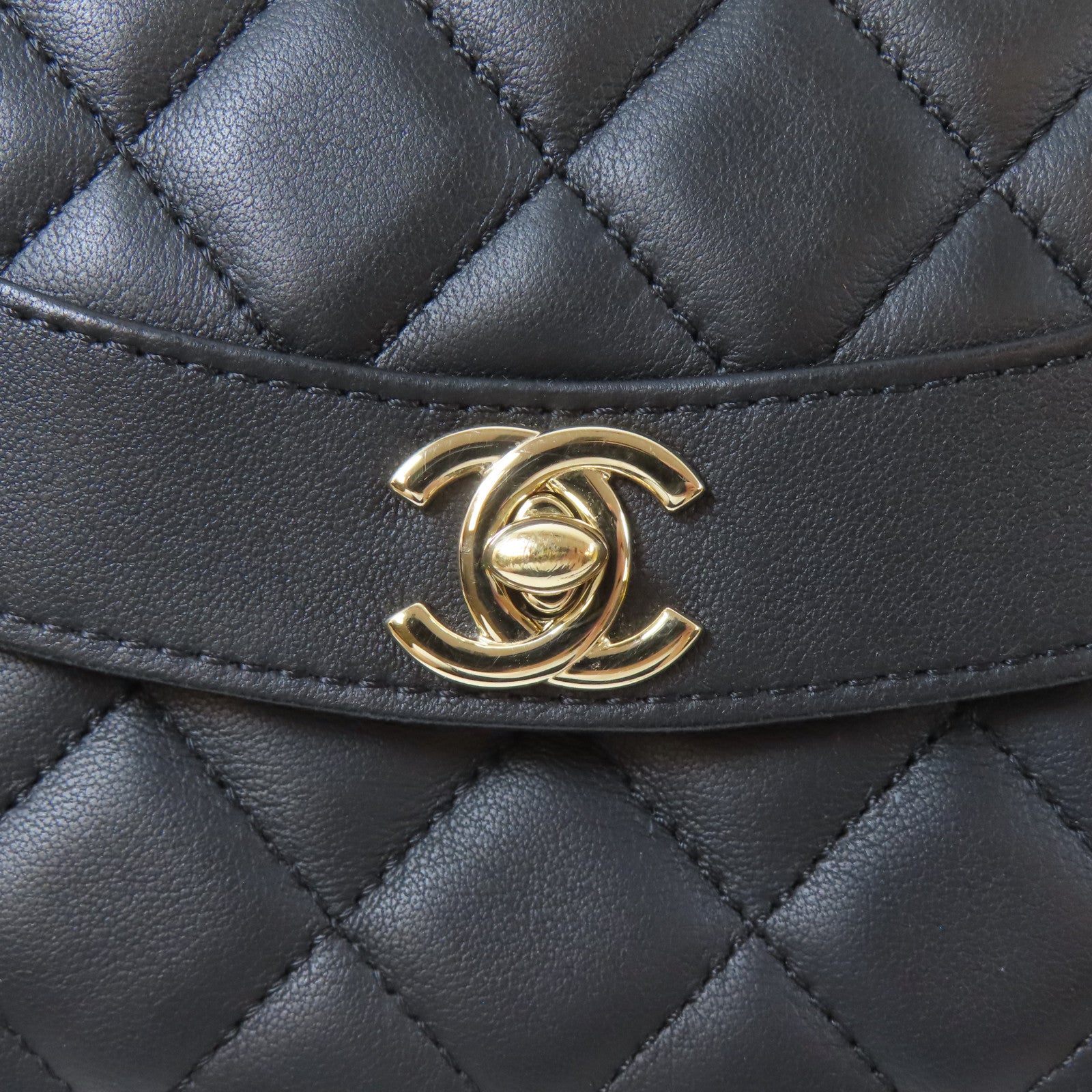 CHANEL 菱格羊皮皮革Chain Shoulder Bag金扣鏈帶肩背袋黑色