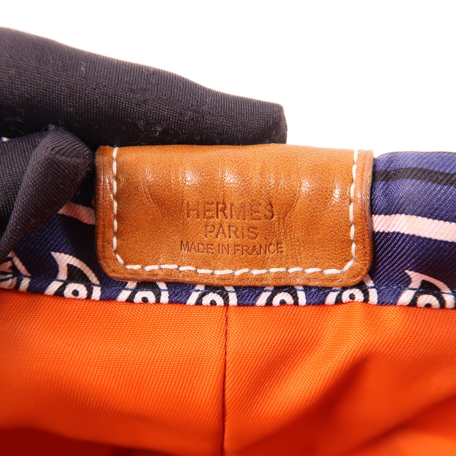 HERMES 絲質Pouch銀扣小袋