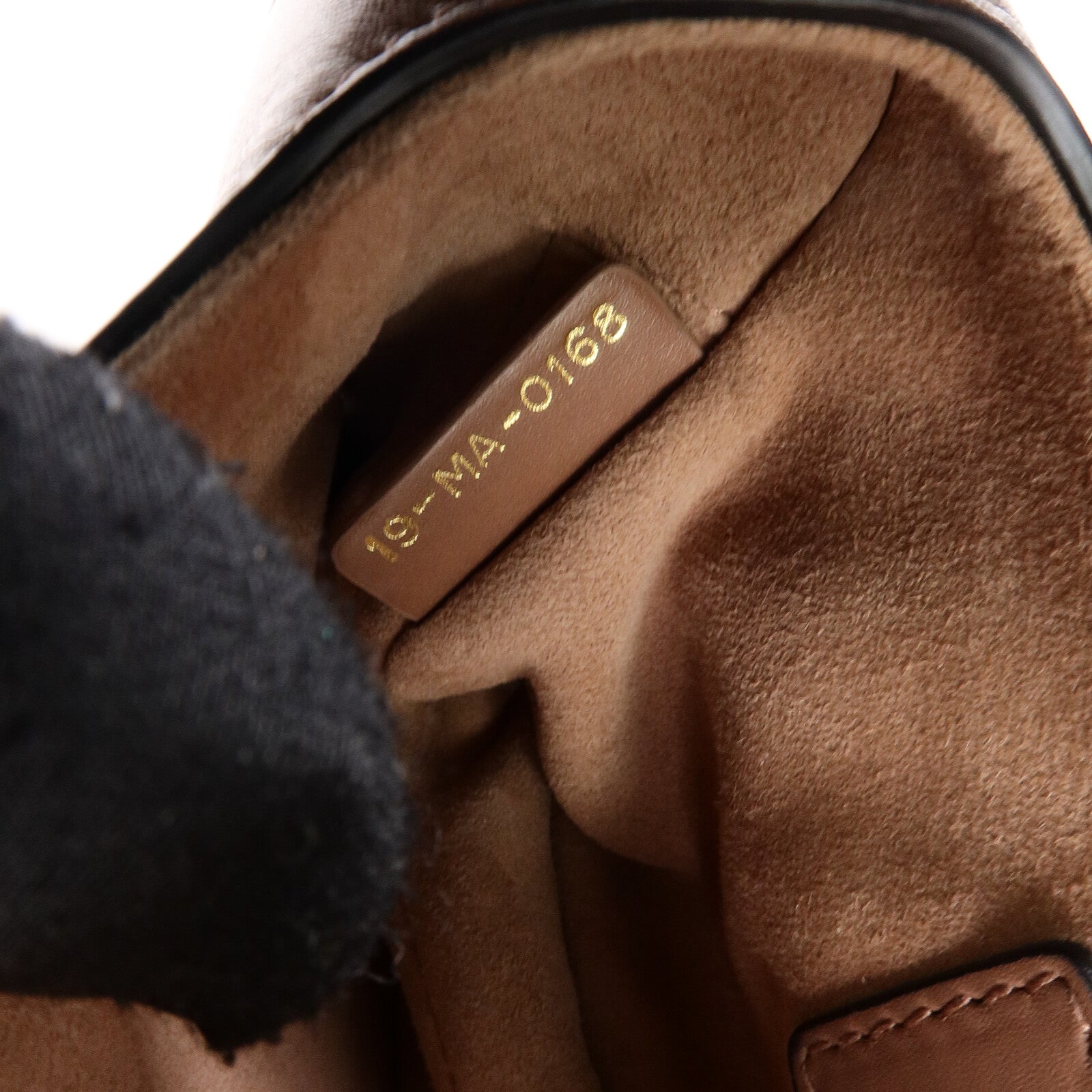 Dior 牛皮皮革Saddle Mini肩背袋
