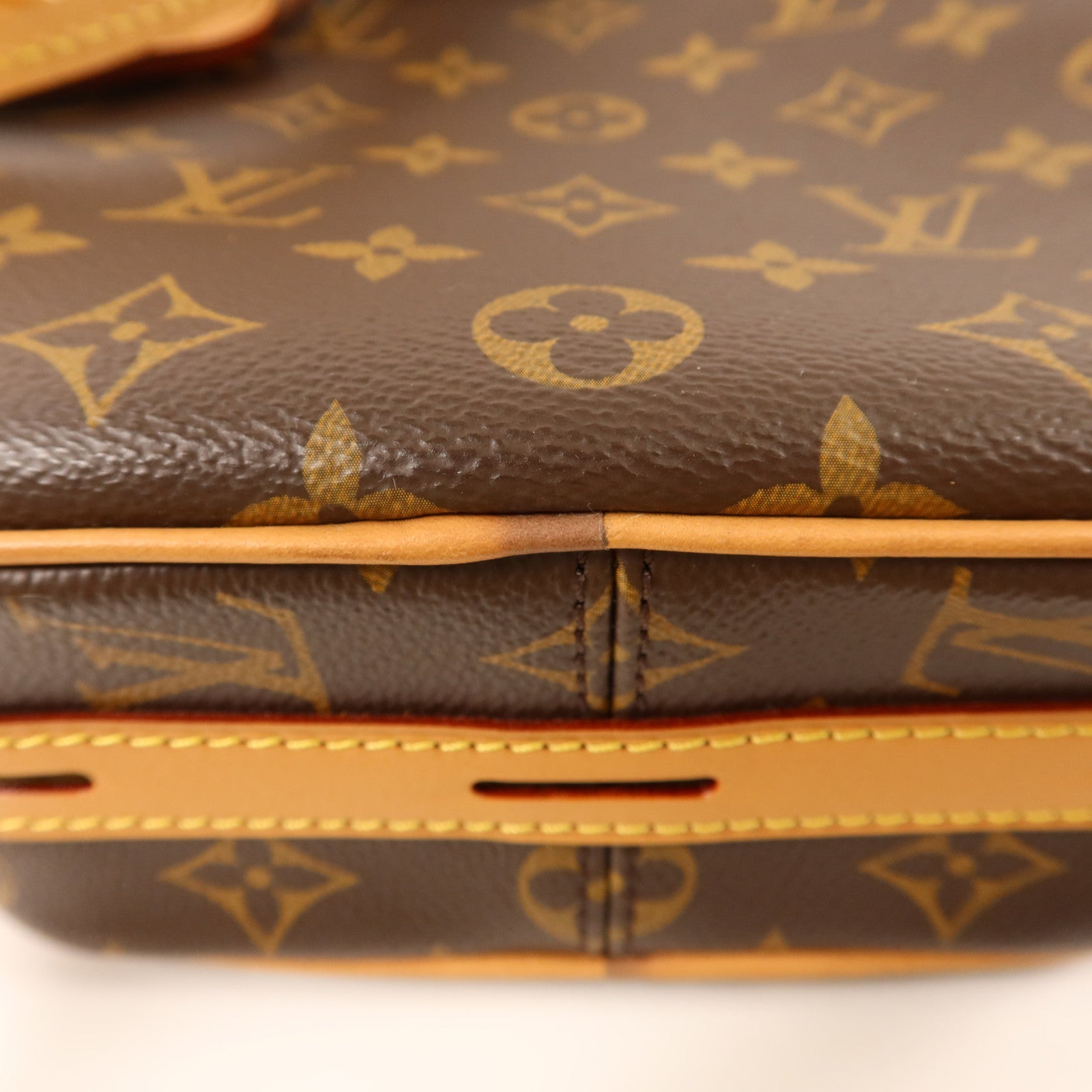 LOUIS VUITTON 【激減優惠】Monogram Boite Chapeau Souple MMBoite Chapeau Souple MM金扣肩背袋