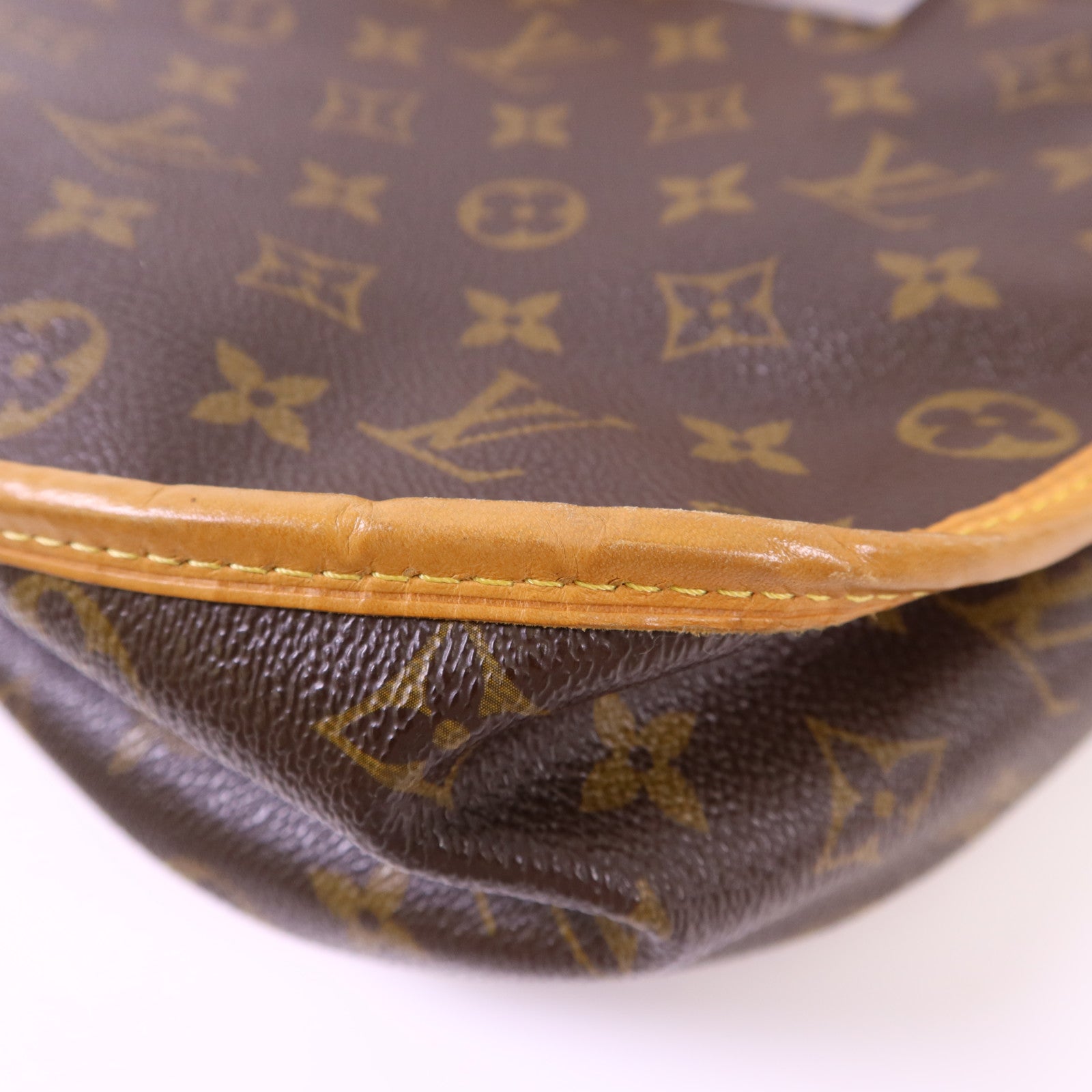 LOUIS VUITTON Monogram Menilmontant MM金扣肩背袋棕色
