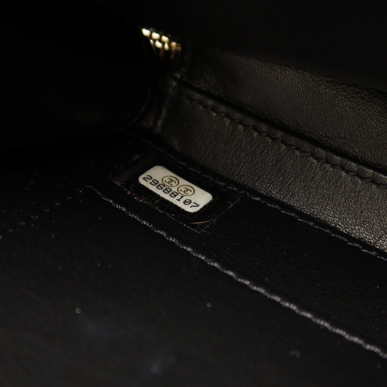 CHANEL 牛皮皮革Vanity Case Small金扣鏈帶手挽肩背兩用袋