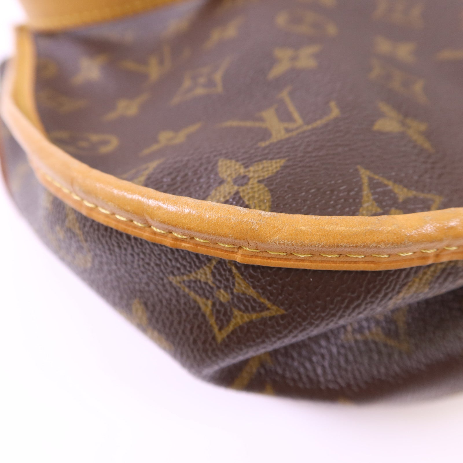 LOUIS VUITTON Monogram Menilmontant MM金扣肩背袋棕色