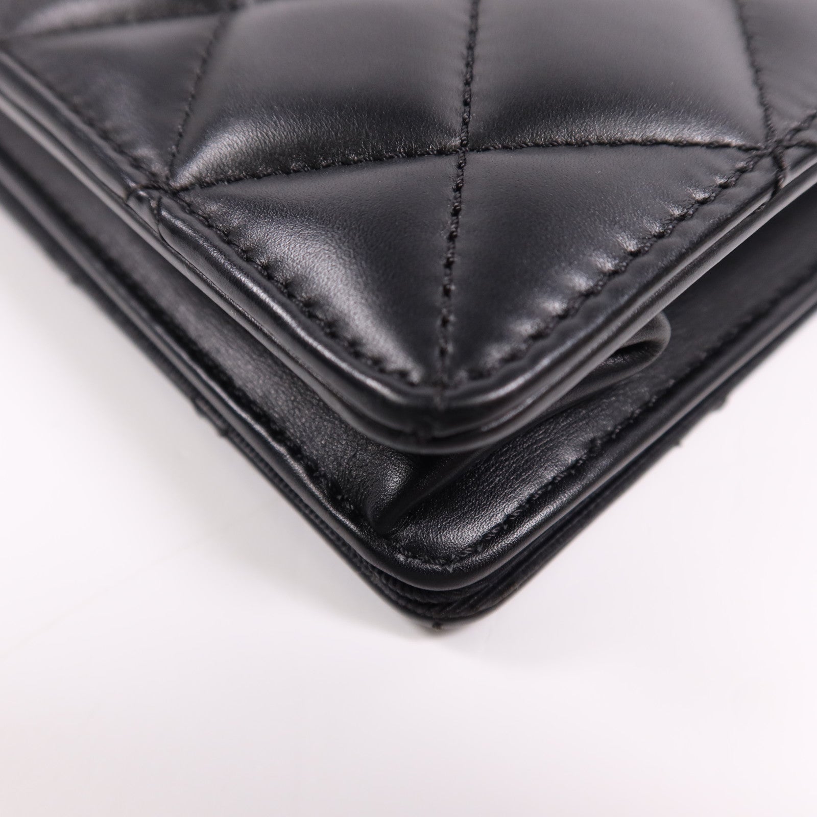 CHANEL 羊皮皮革Shoulder Bag銀扣鏈帶肩背袋