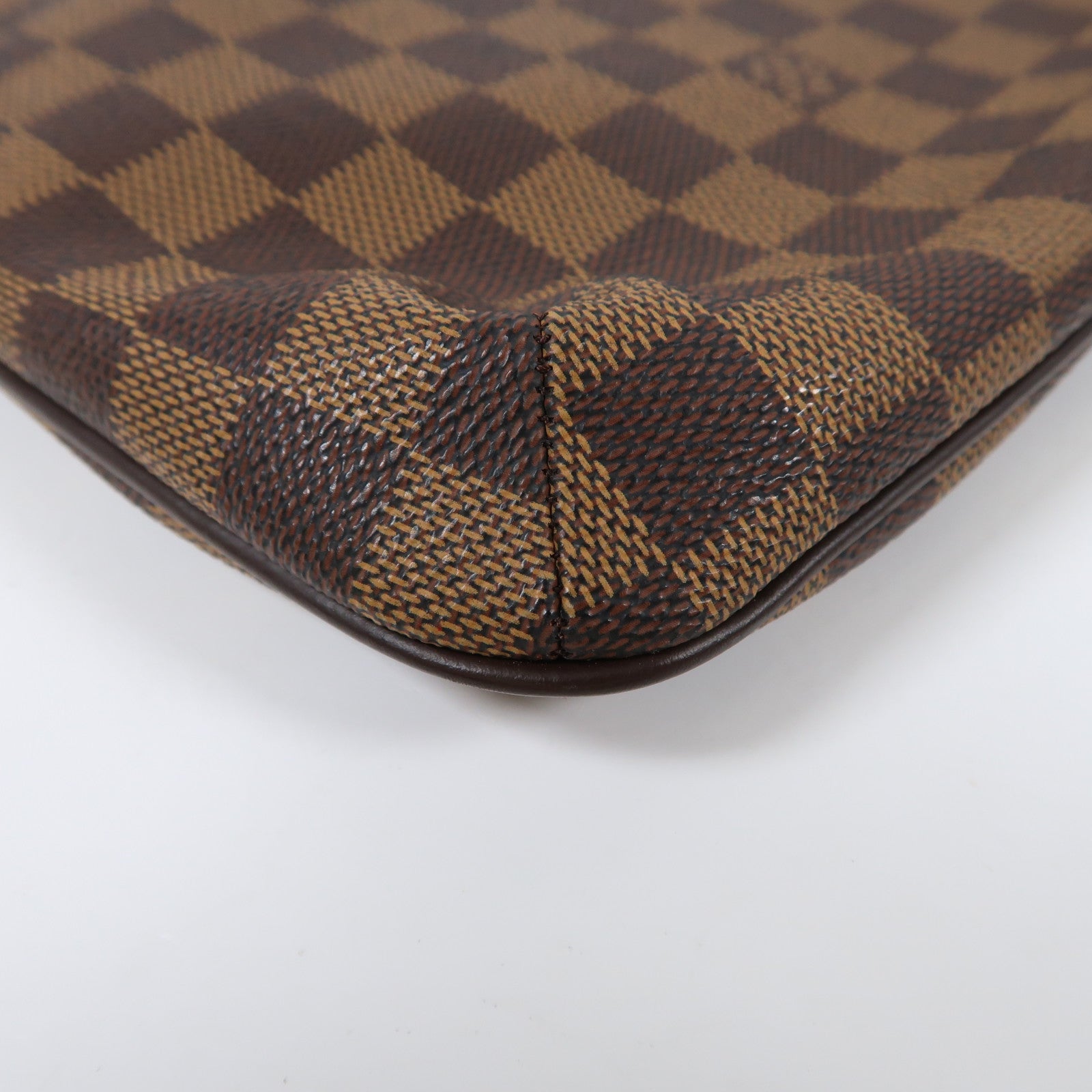 LOUIS VUITTON Damier Musette Salsa金扣肩背袋啡色