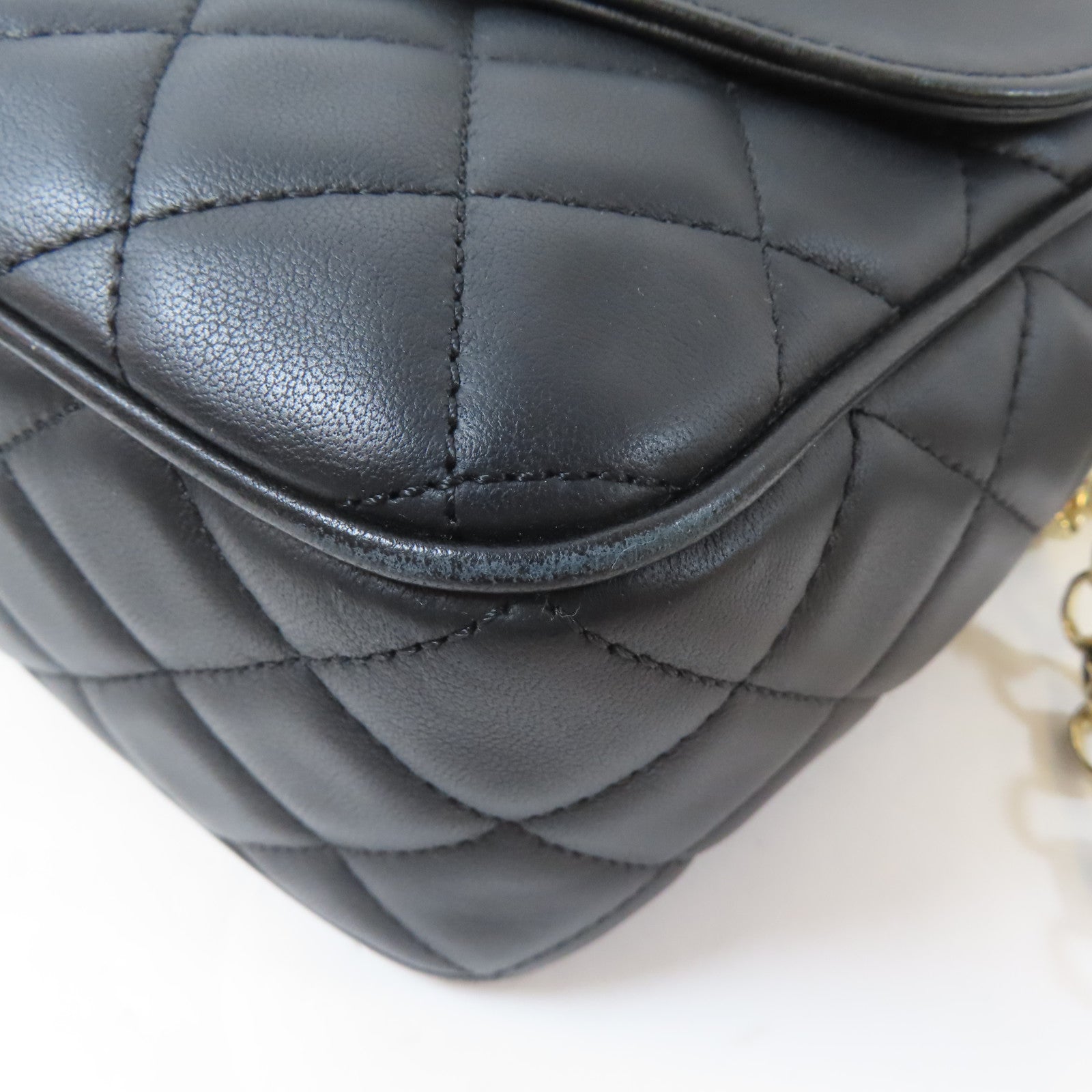 CHANEL 菱格羊皮皮革Chain Shoulder Bag金扣鏈帶肩背袋黑色