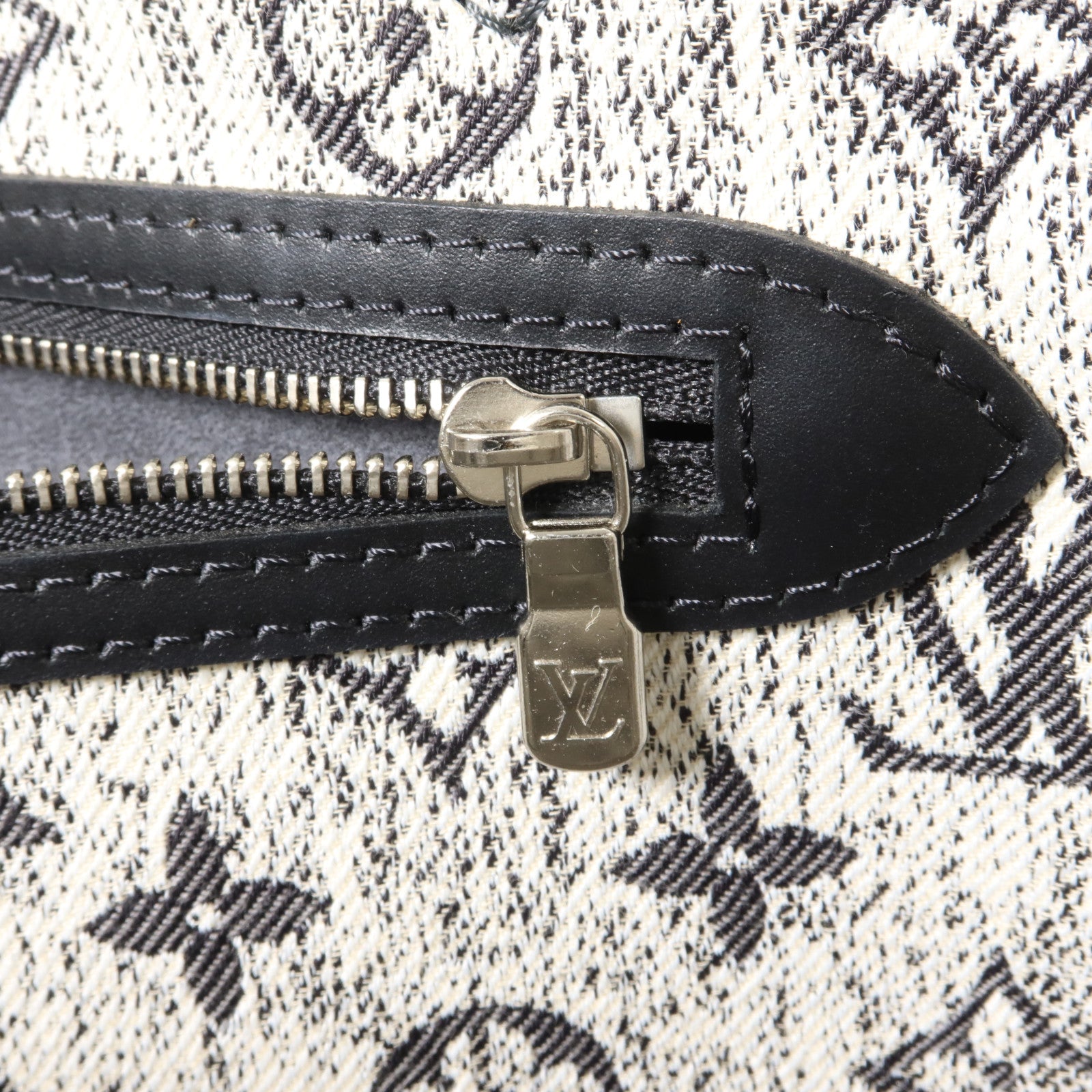 LOUIS VUITTON Monogram Denim Neverfull MM手挽袋
