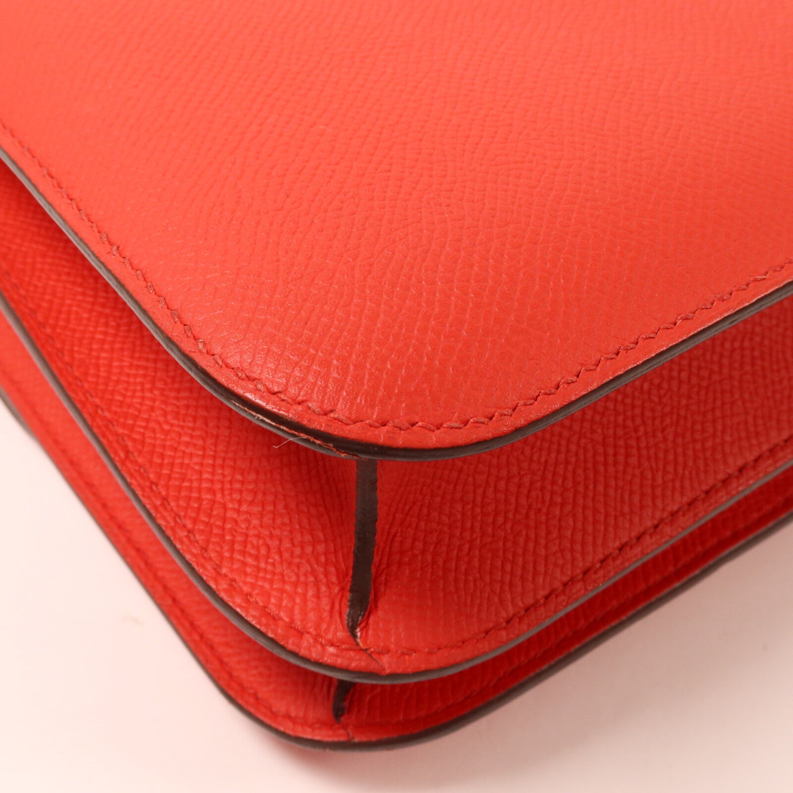 HERMES Epsom皮革Constance 24肩背袋Rouge de Coeur
