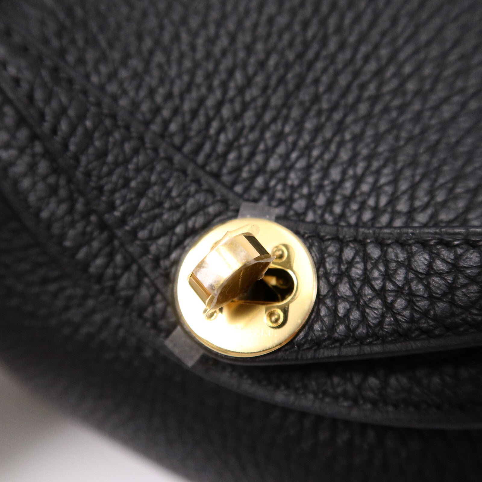 HERMES Clemence皮革Mini LindyII肩背袋