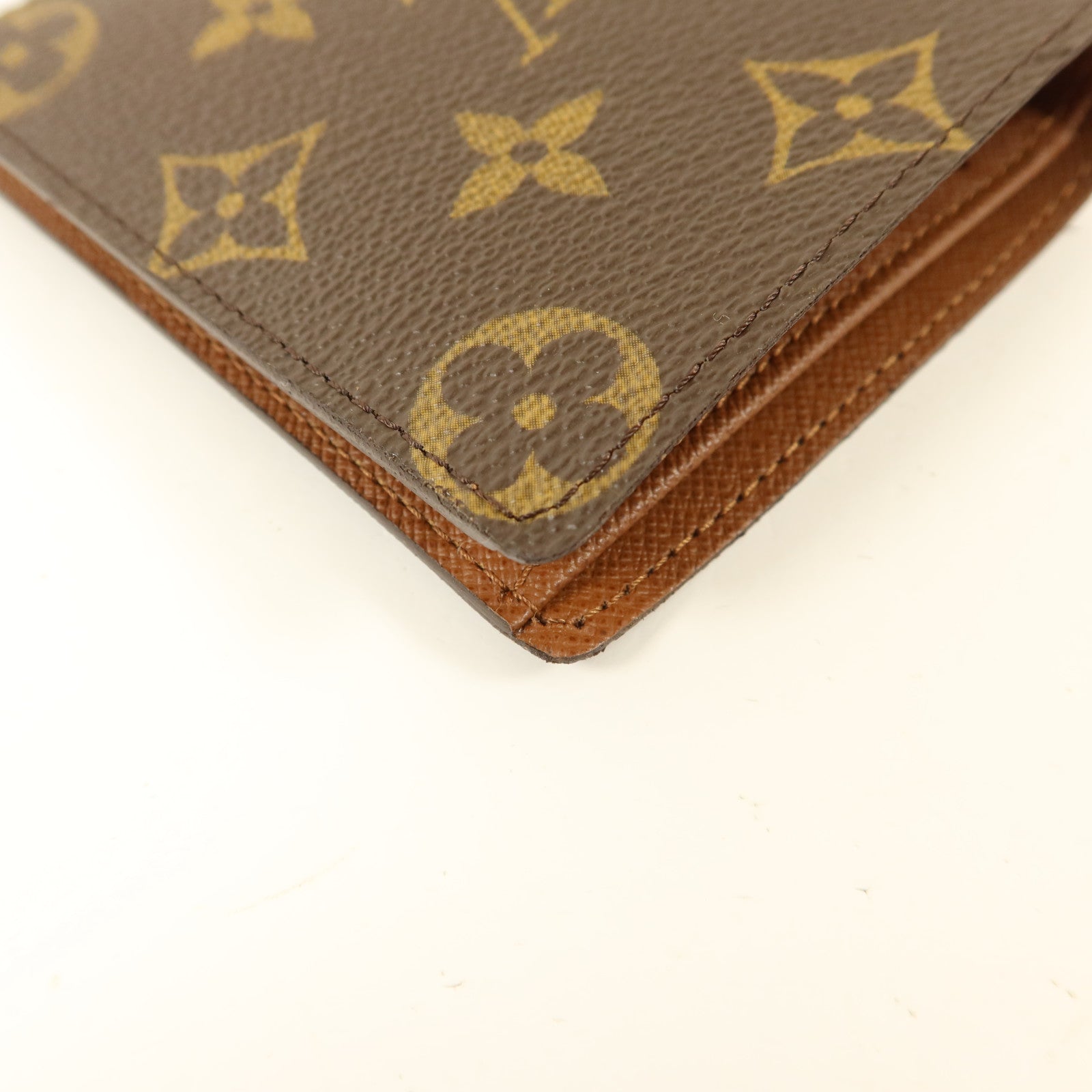 LOUIS VUITTON Monogram Bifold Wallet錢包