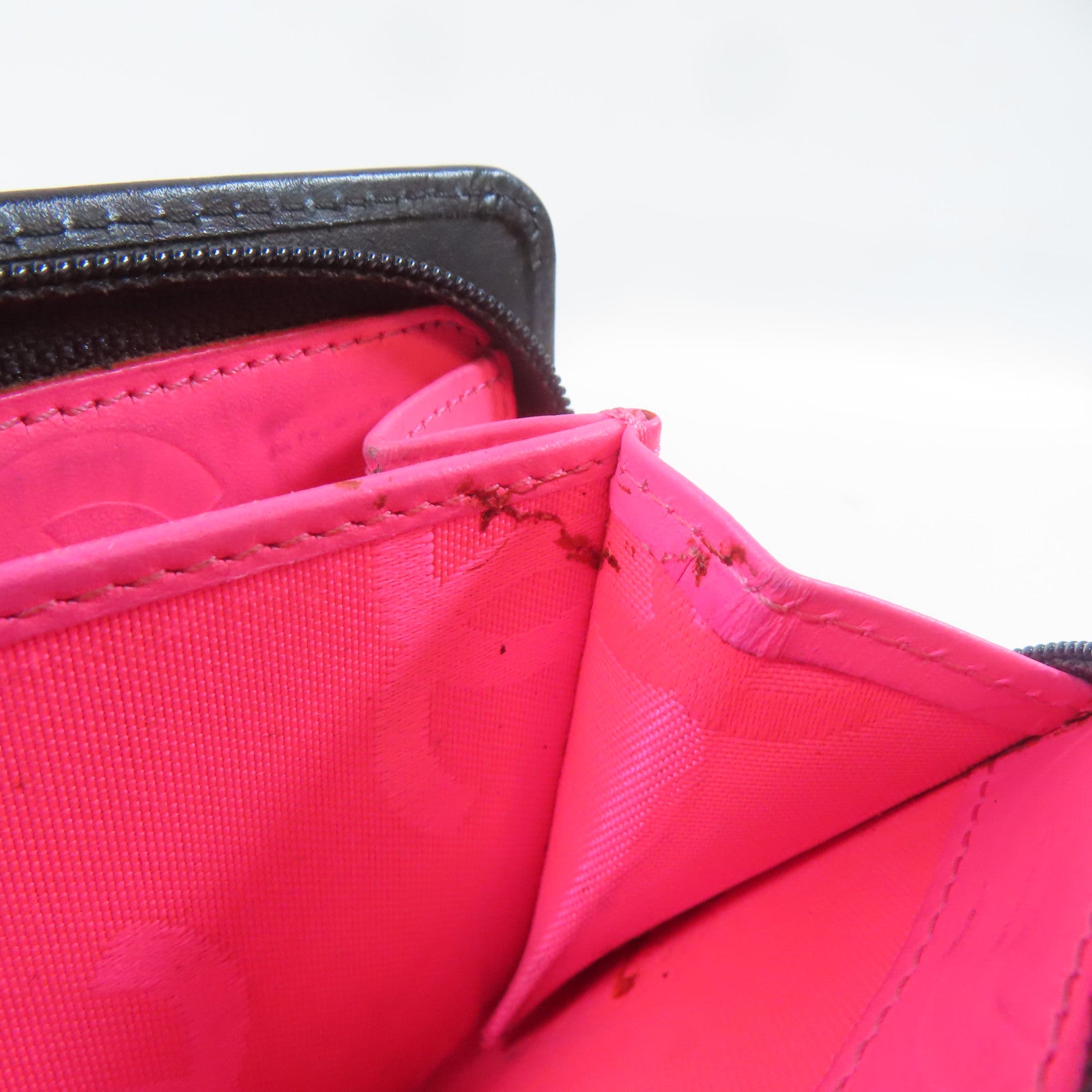 CHANEL 菱格牛皮皮革Cambon Bifold Wallet銀扣錢包黑色