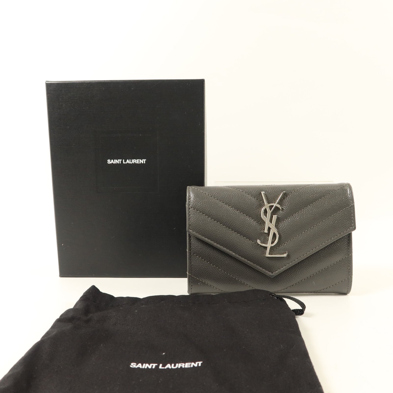 YVES SAINT LAURENT 牛皮皮革Cassandre Matelasse Wallet銀扣錢包