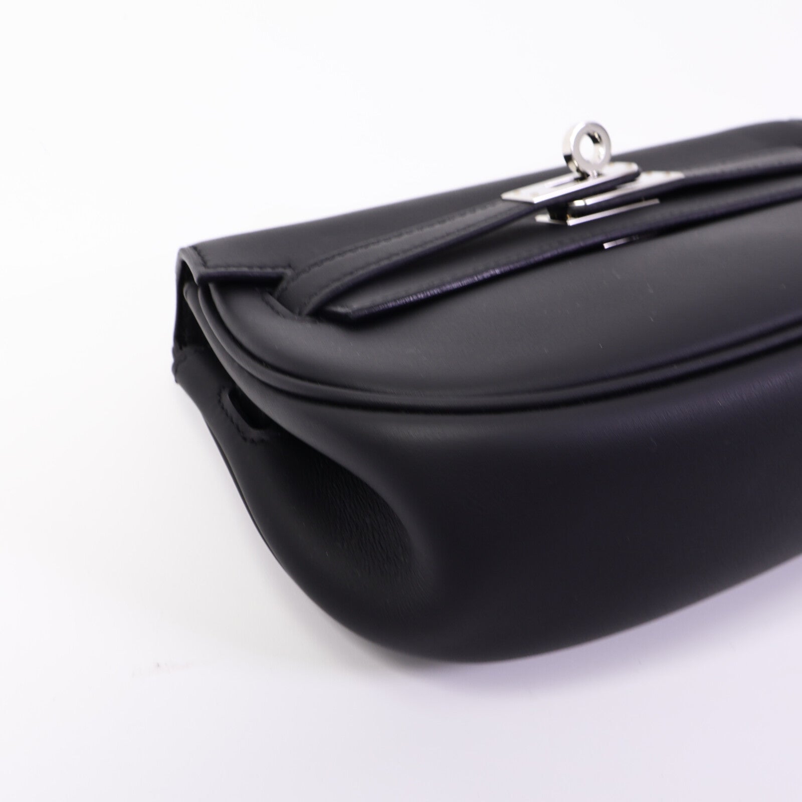 HERMES Swift皮革Kelly Moove肩背袋Noir
