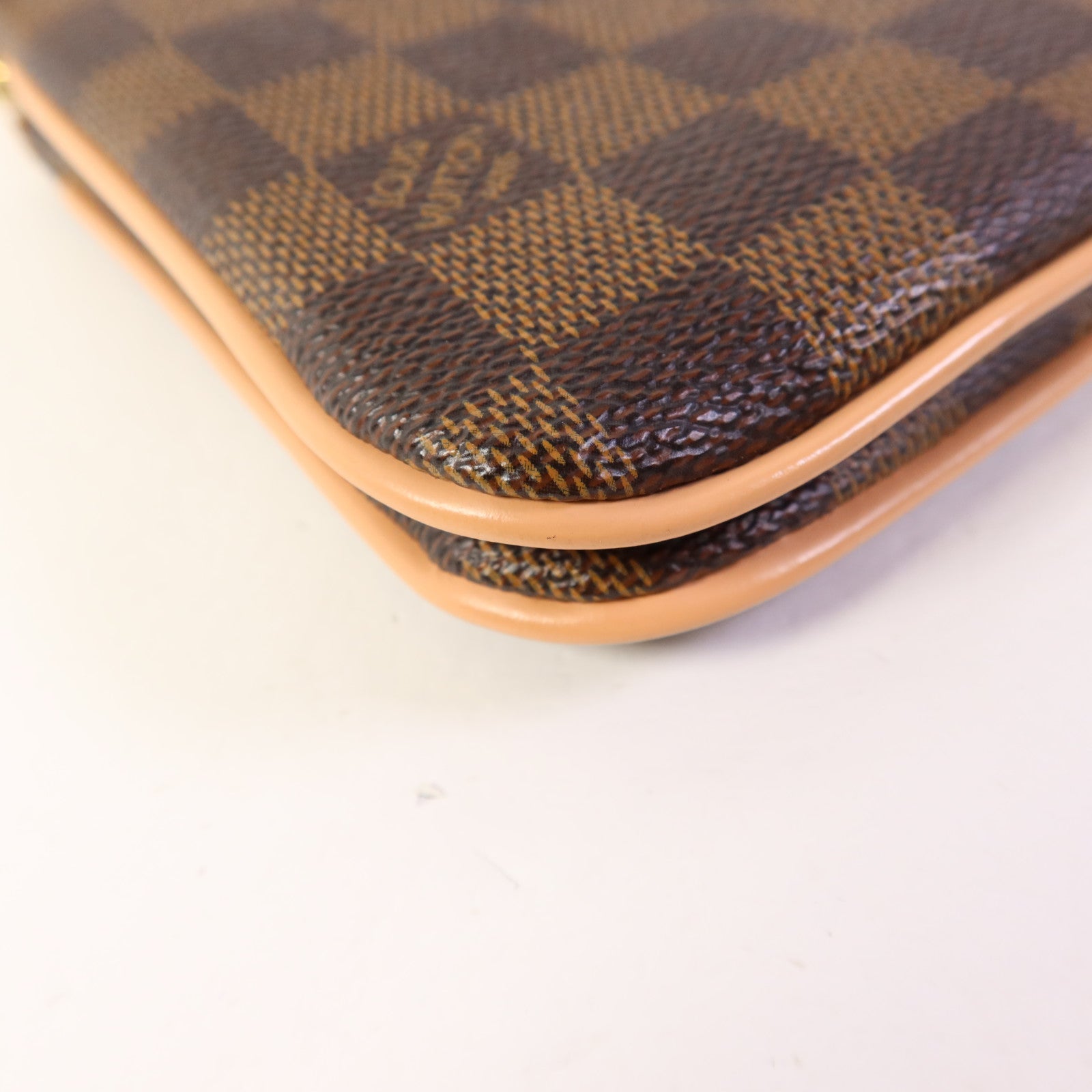 LOUIS VUITTON Damier Double Zip Pochette金扣鏈帶肩背袋