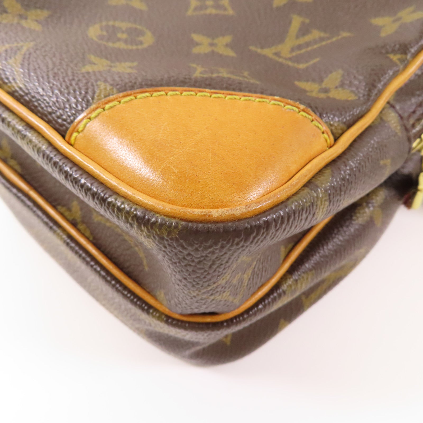 LOUIS VUITTON Monogram Amazon金扣肩背袋棕色