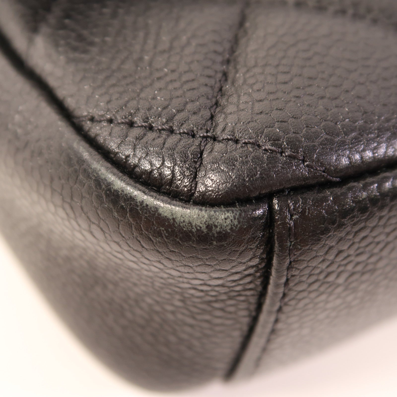 CHANEL 菱格牛皮皮革Chain Shoulder Bag金扣鏈帶肩背袋黑色