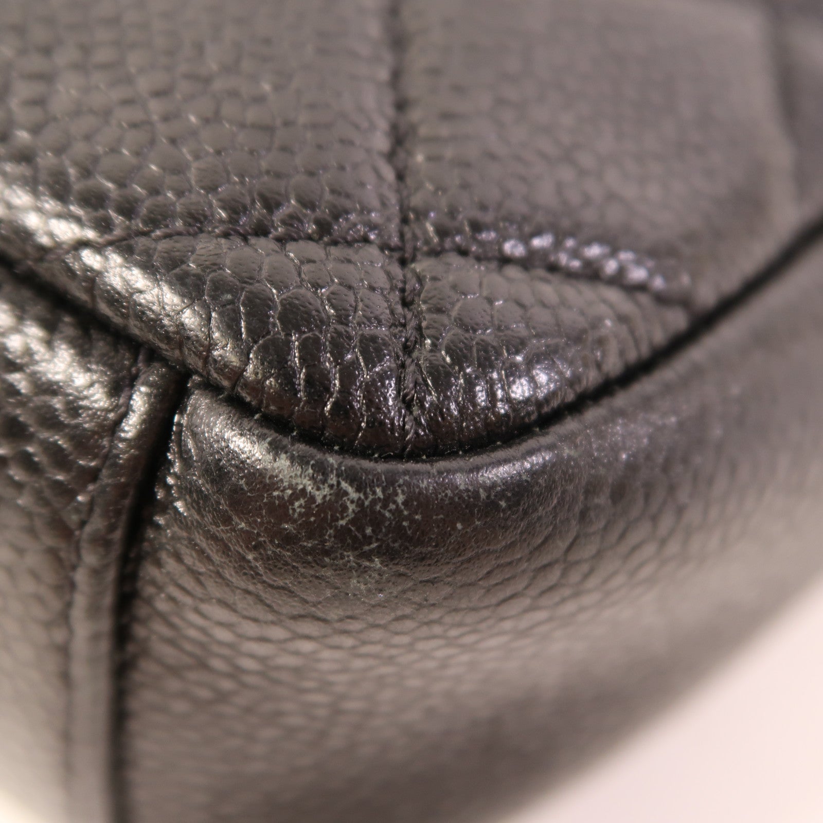 CHANEL 菱格牛皮皮革Chain Shoulder Bag金扣鏈帶肩背袋黑色