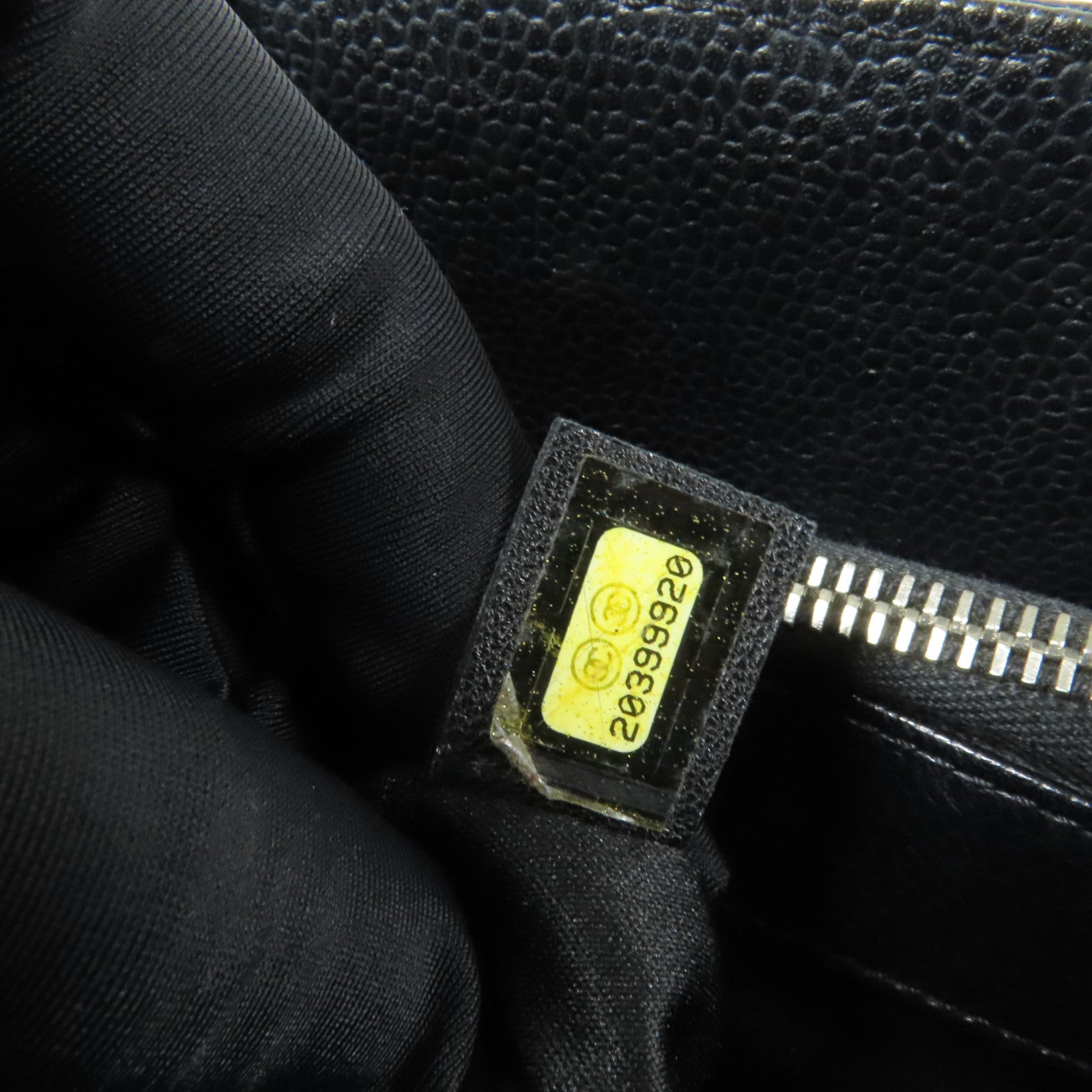 CHANEL 牛皮皮革GST銀扣鏈帶肩背袋