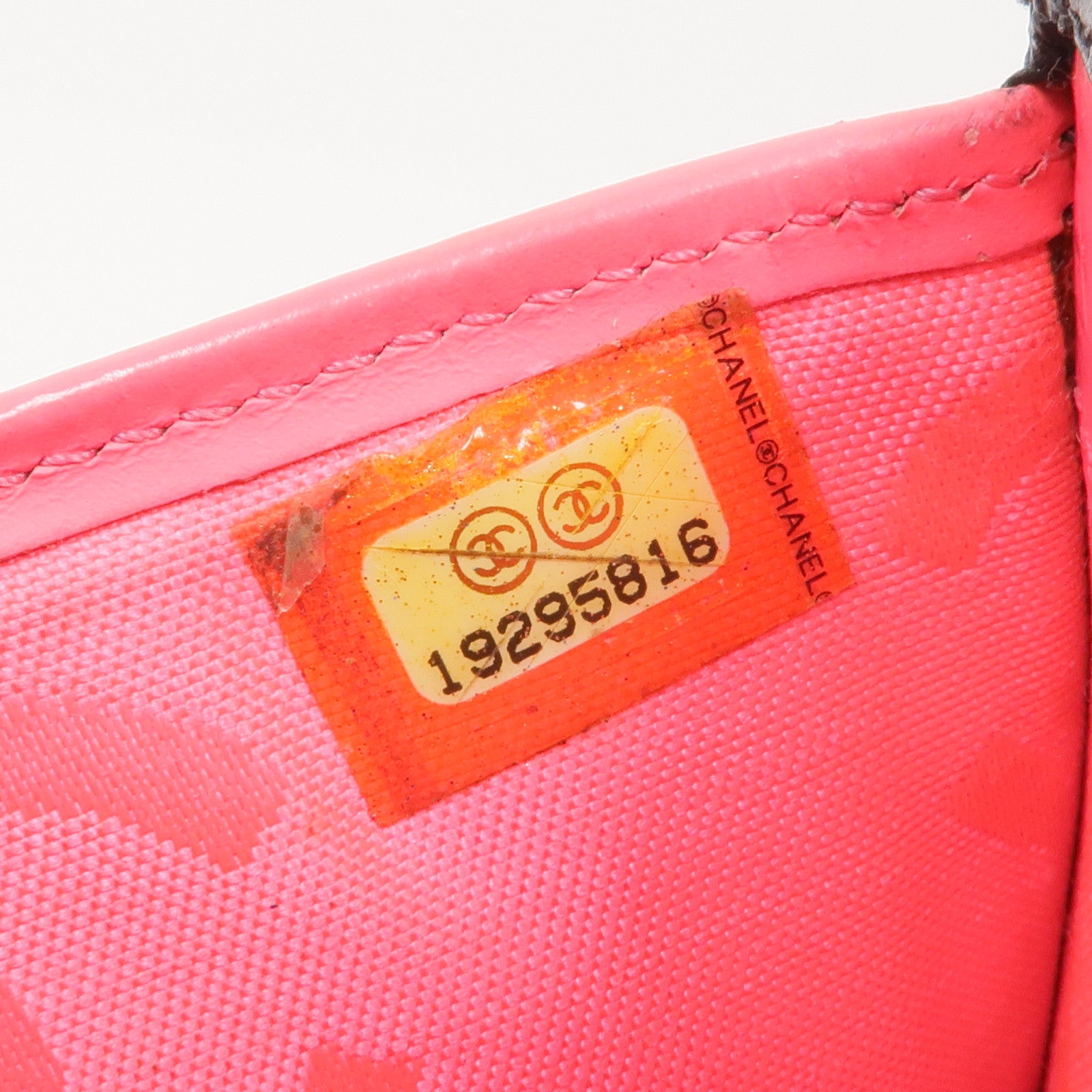 CHANEL 牛皮皮革Cambon Wallet銀扣錢包