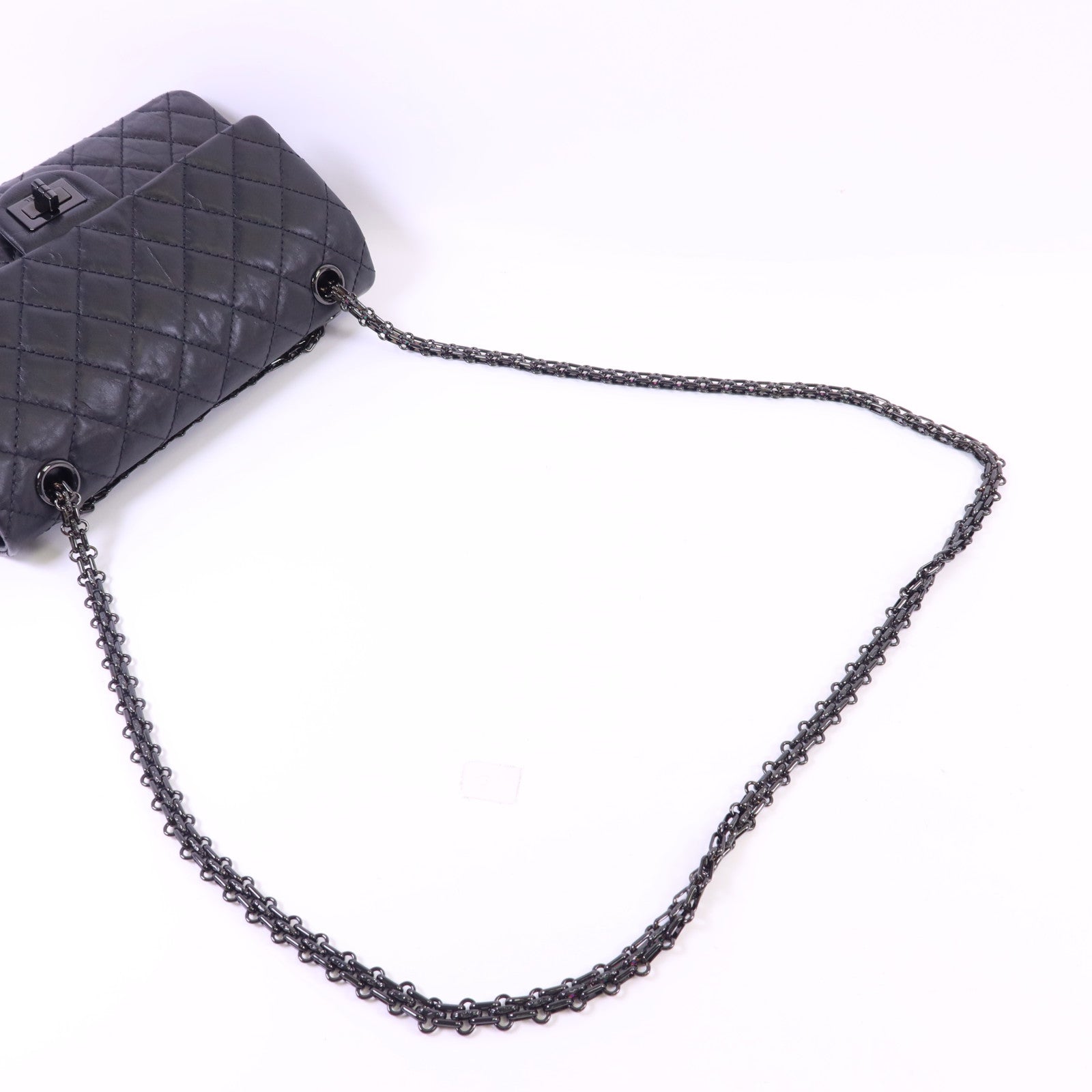 CHANEL 牛皮皮革2.55 So Black鏈帶肩背袋