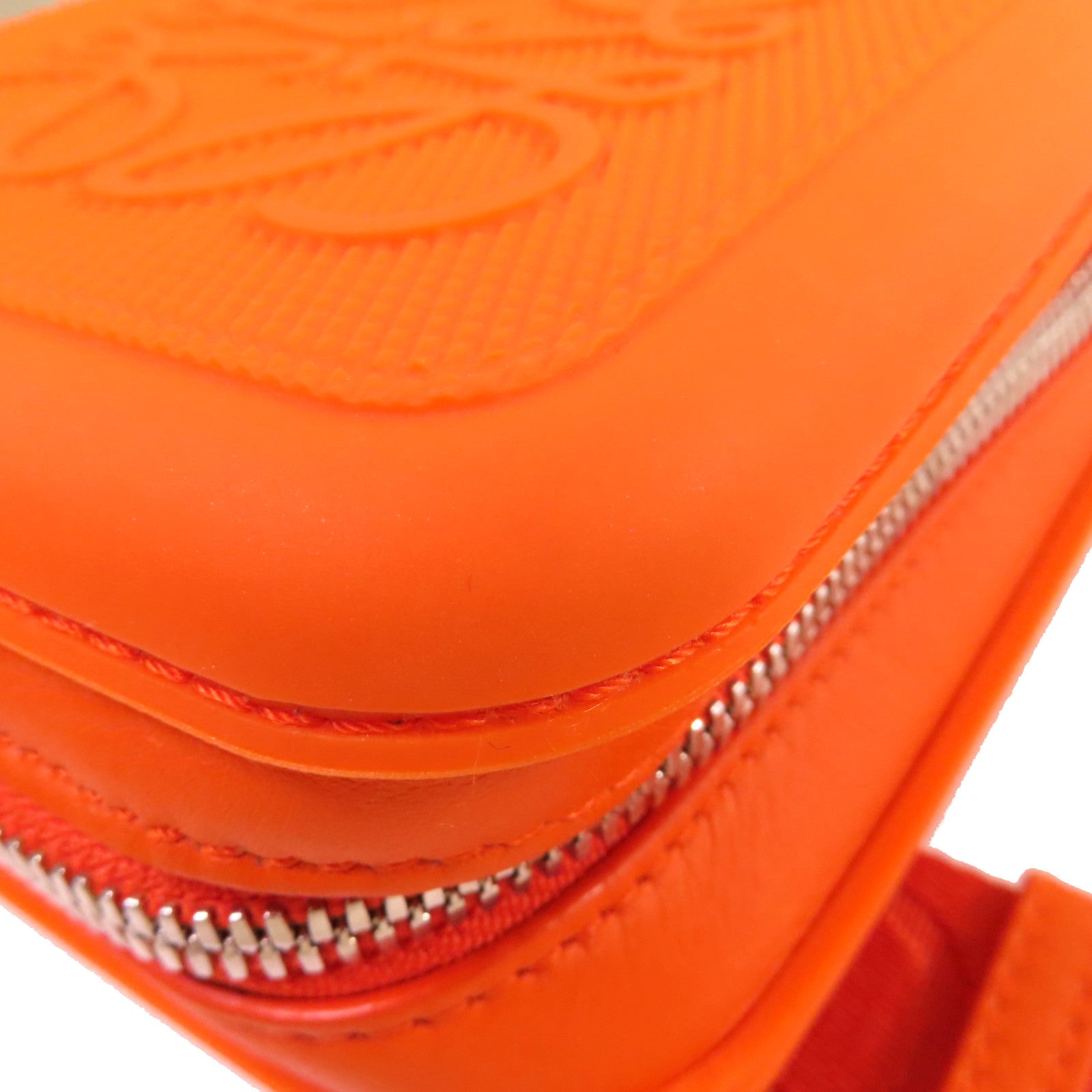 LOEWE TPU/牛皮皮革Molded Sling Crossbody Shoulder Bag銀扣肩背袋橙色