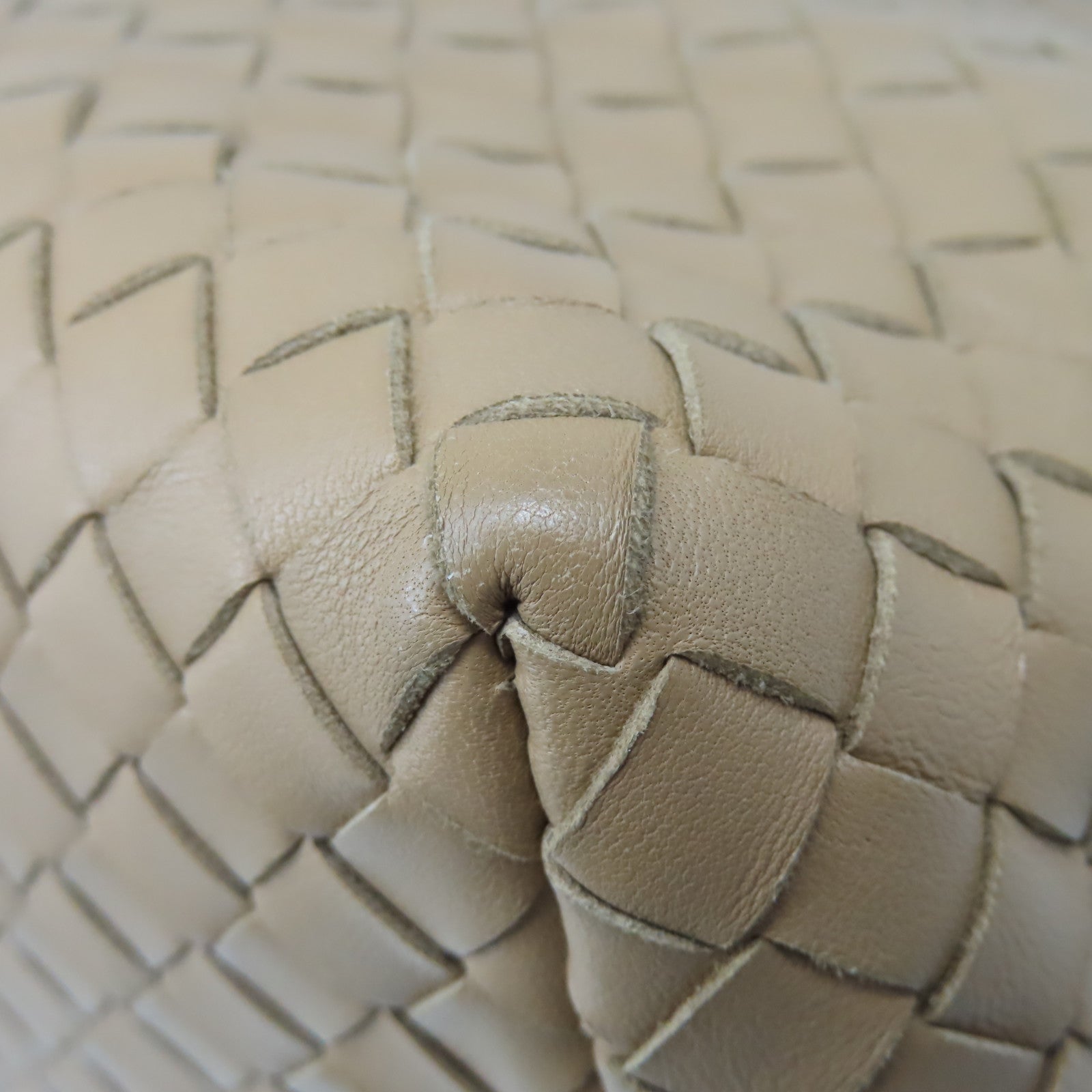 BOTTEGA VENETA 【激減優惠】織紋皮革Tote Bag肩背袋杏色