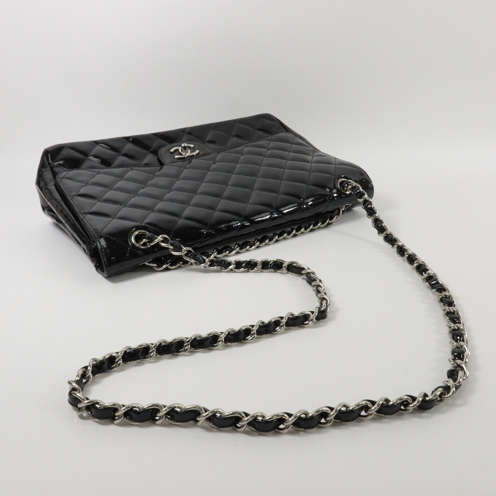 CHANEL 漆皮皮革Chain Shoulder鏈帶肩背袋