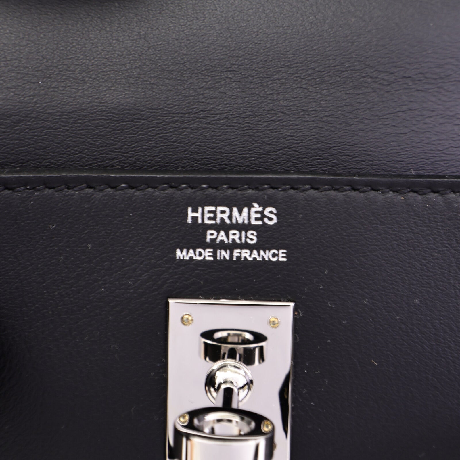 HERMES Swift皮革Kelly Moove肩背袋Noir
