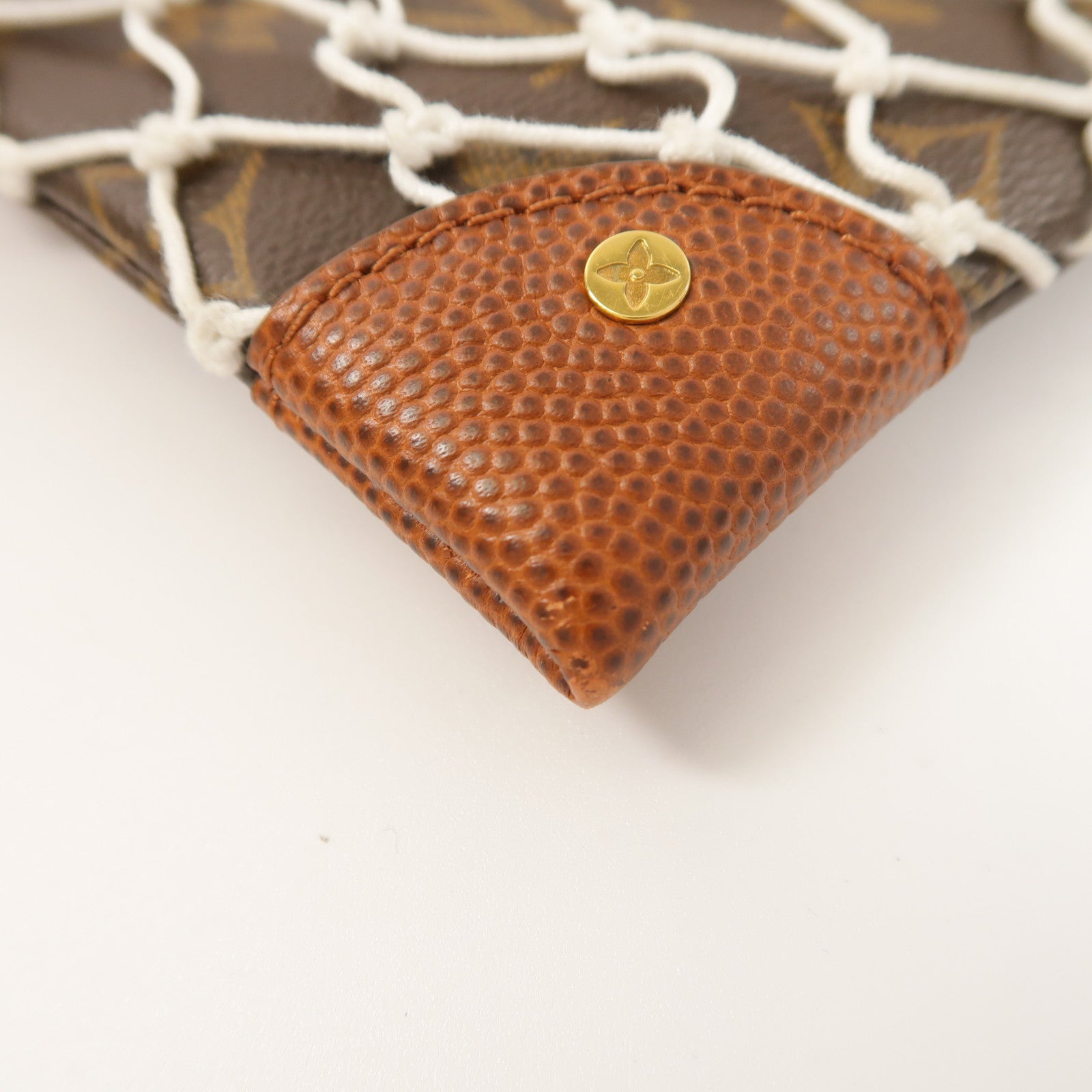 LOUIS VUITTON Monogram NBA Net Flat Pouch金扣手拿包