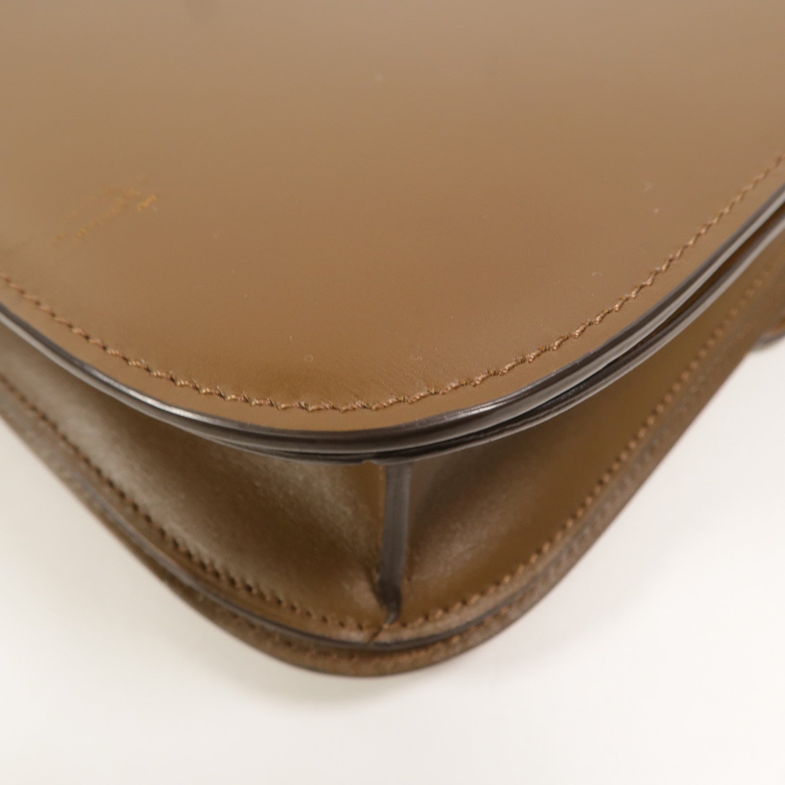 CELINE 牛皮皮革Classic Box Medium肩背袋