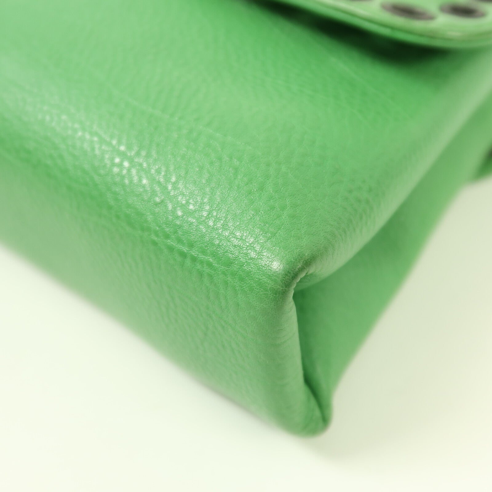 BOTTEGA VENETA 牛皮皮革Shoulder Bag銀扣手挽袋