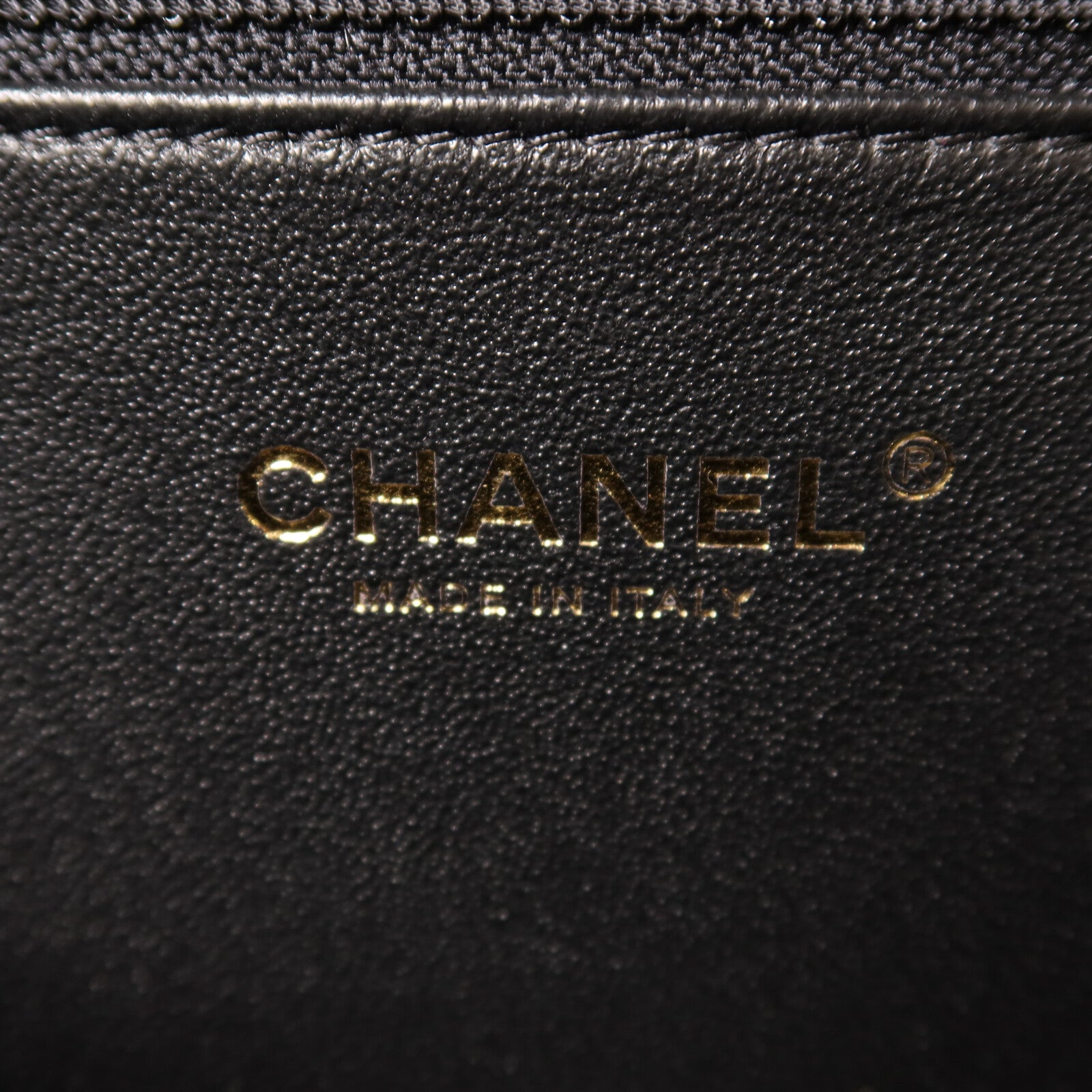 CHANEL 牛皮皮革Vanity Case金扣鏈帶手挽肩背兩用袋