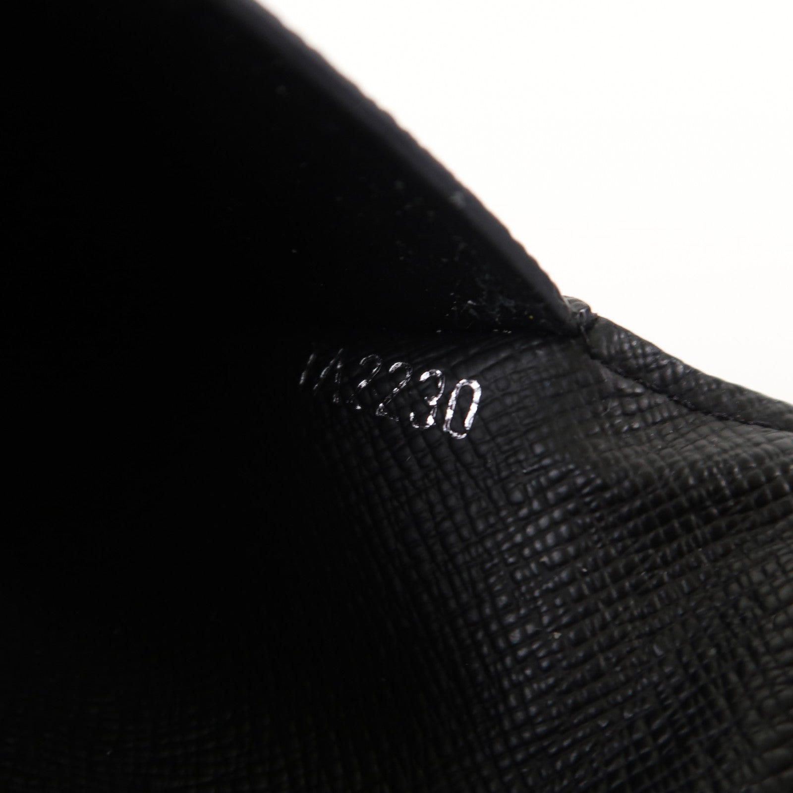 LOUIS VUITTON Monogram Eclipse Card Holder卡片套黑色