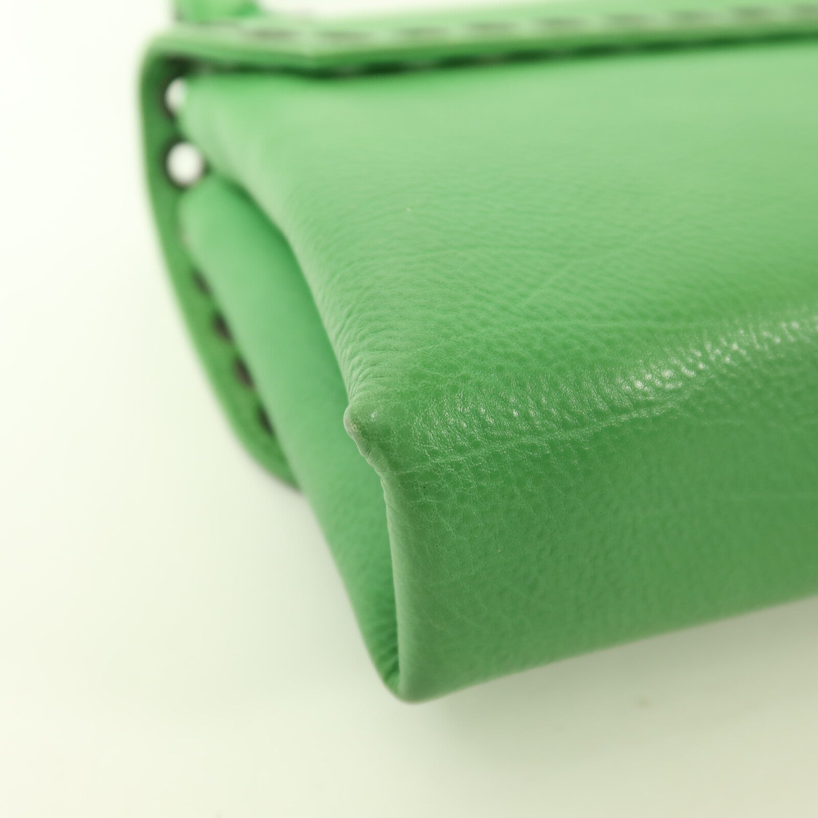 BOTTEGA VENETA 牛皮皮革Shoulder Bag銀扣手挽袋