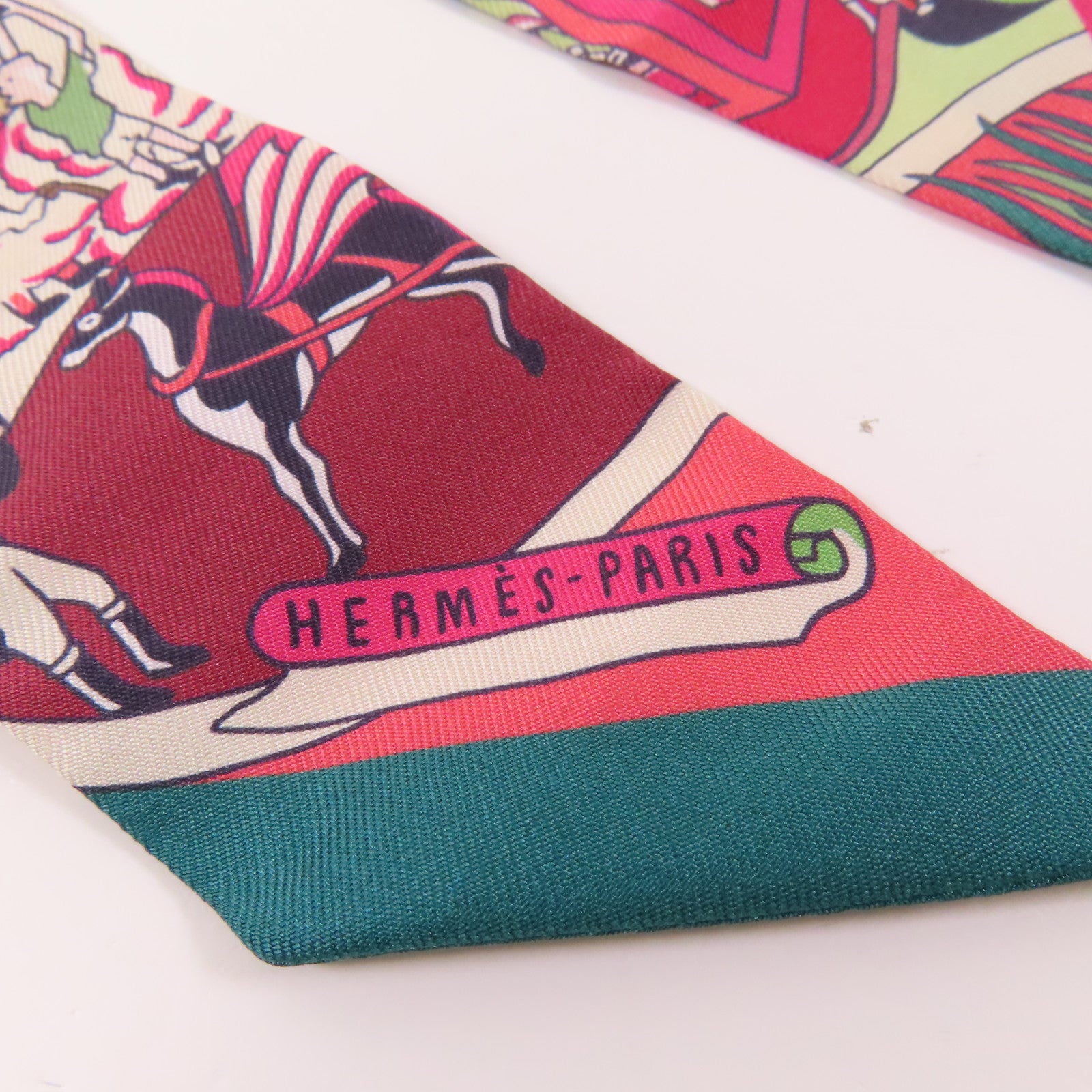 HERMES 絲質Twilly絲巾Multicolor