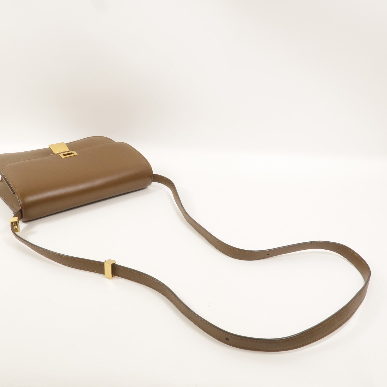 CELINE 牛皮皮革Classic Box Medium肩背袋