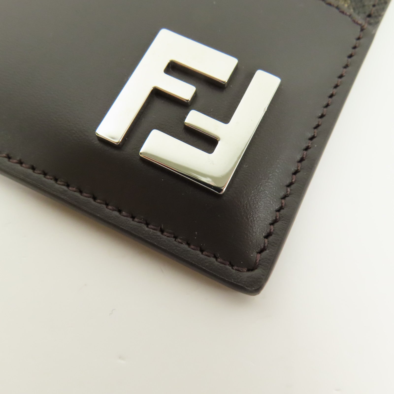 FENDI 【激減優惠】牛皮皮革/塗層帆布FF Squared Card Holder銀扣卡片套