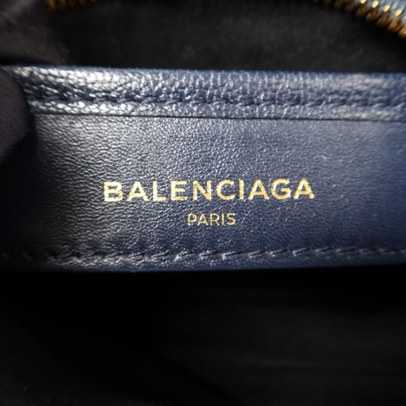 BALENCIAGA 牛皮皮革Nano City金扣手挽肩背兩用袋