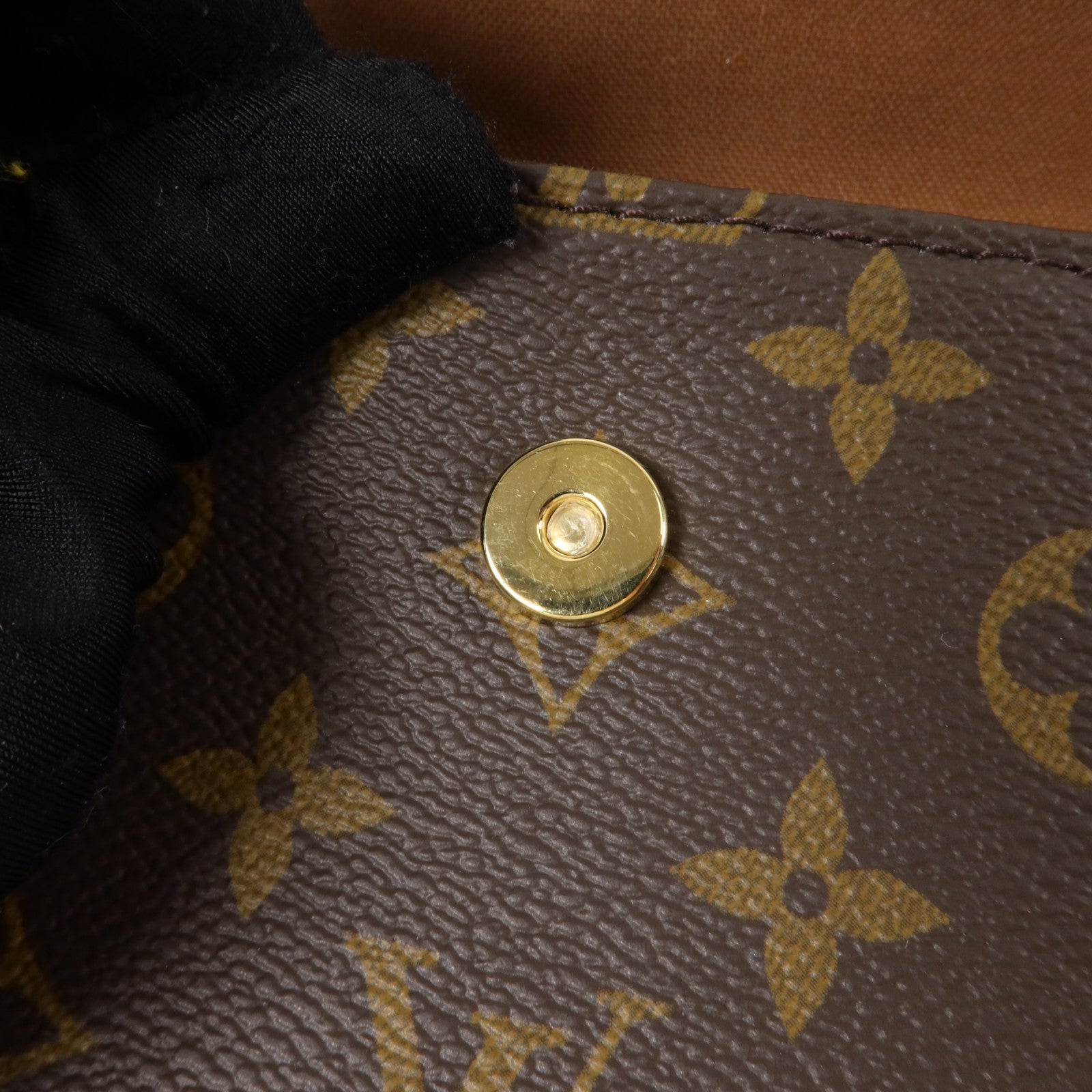 LOUIS VUITTON Monogram Wallet On Chain Ivy手挽肩背兩用袋