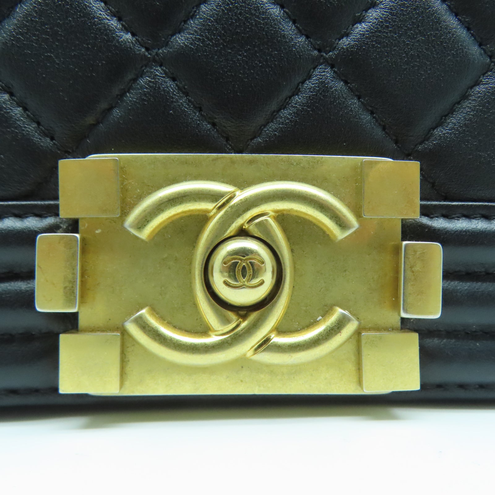 CHANEL **【激減優惠】菱格羊皮皮革Boy 25金扣鏈帶肩背袋黑色