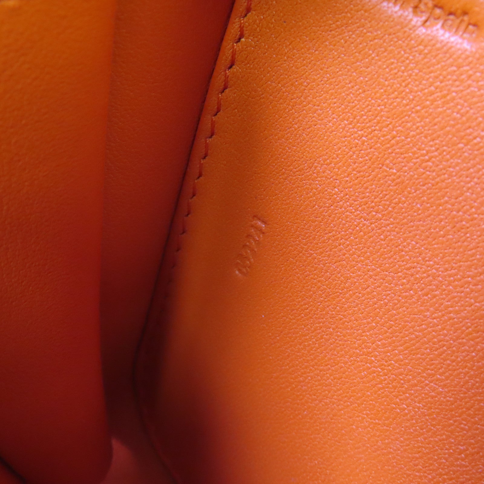 LOEWE TPU/牛皮皮革Molded Sling Crossbody Shoulder Bag銀扣肩背袋橙色