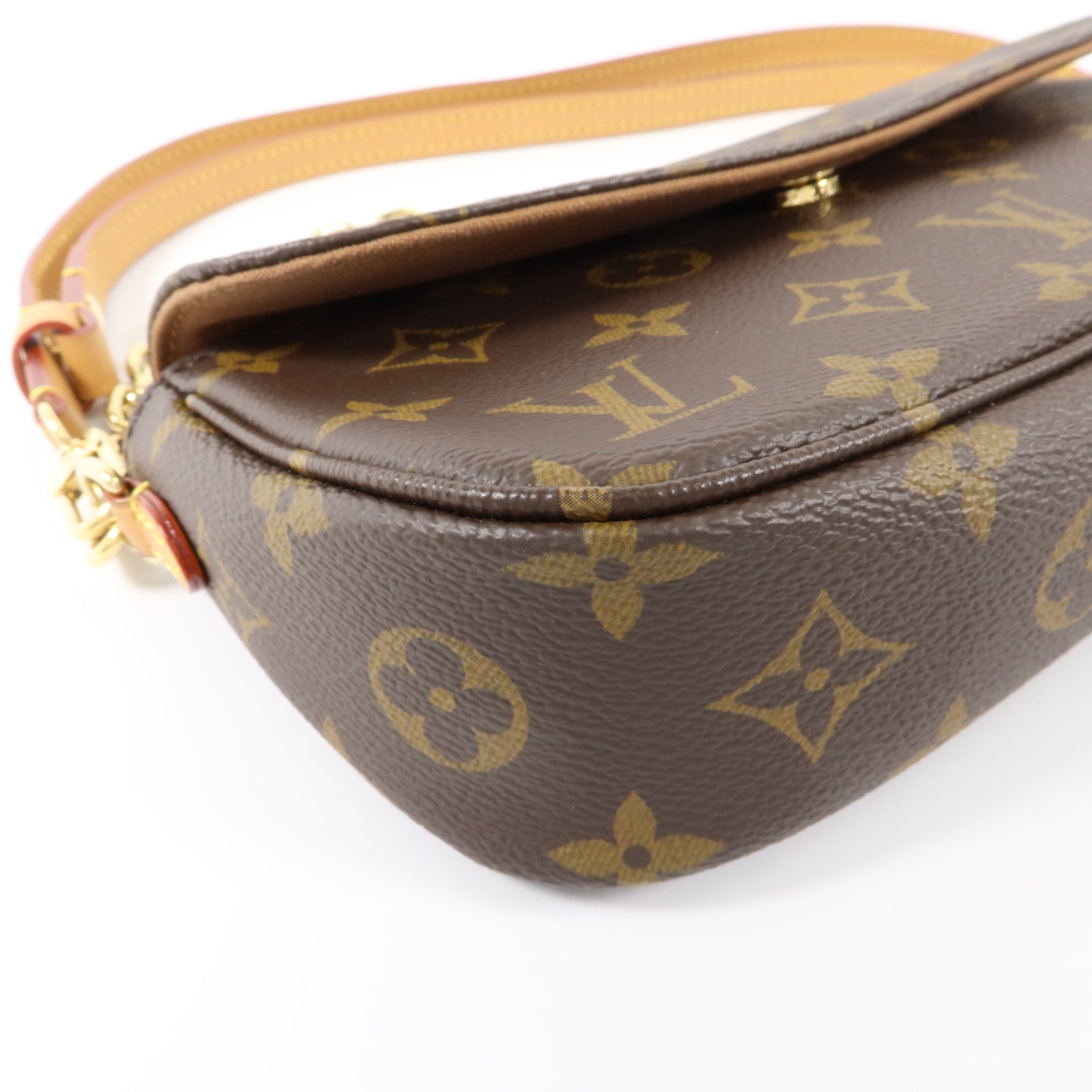 LOUIS VUITTON Monogram Wallet On Chain Ivy手挽肩背兩用袋