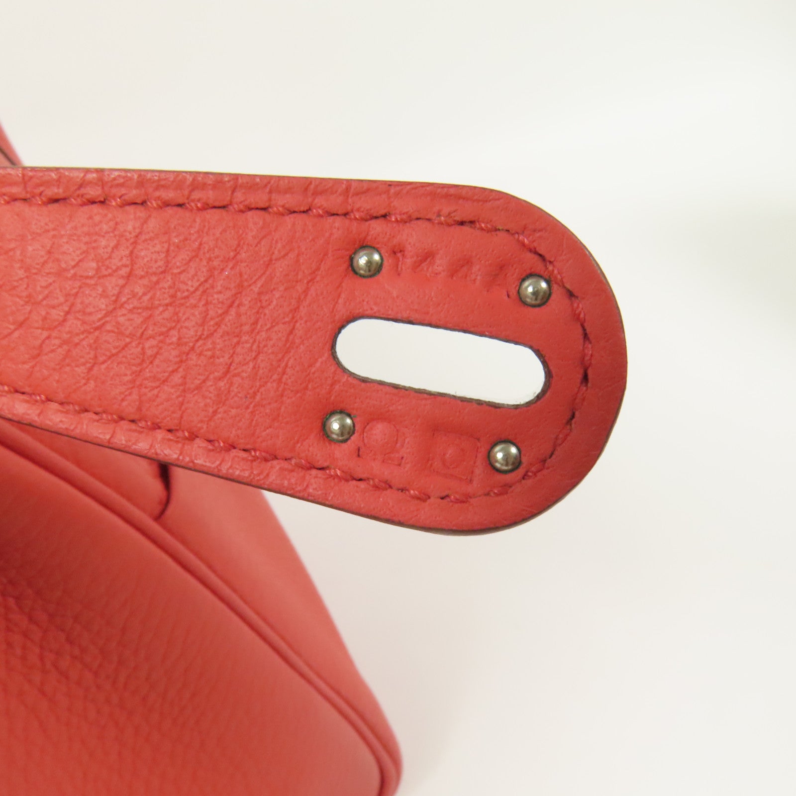 HERMES 【激減優惠】Clemence皮革Lindy 30銀扣手挽肩背兩用袋Red