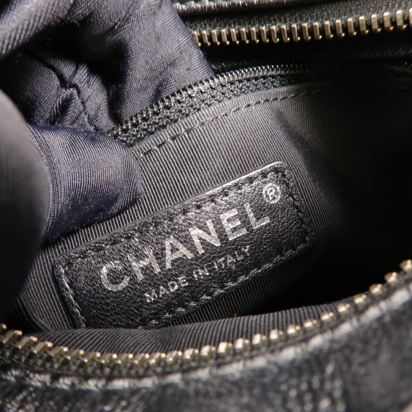 CHANEL 牛皮皮革Gabrielle Small鏈帶肩背袋