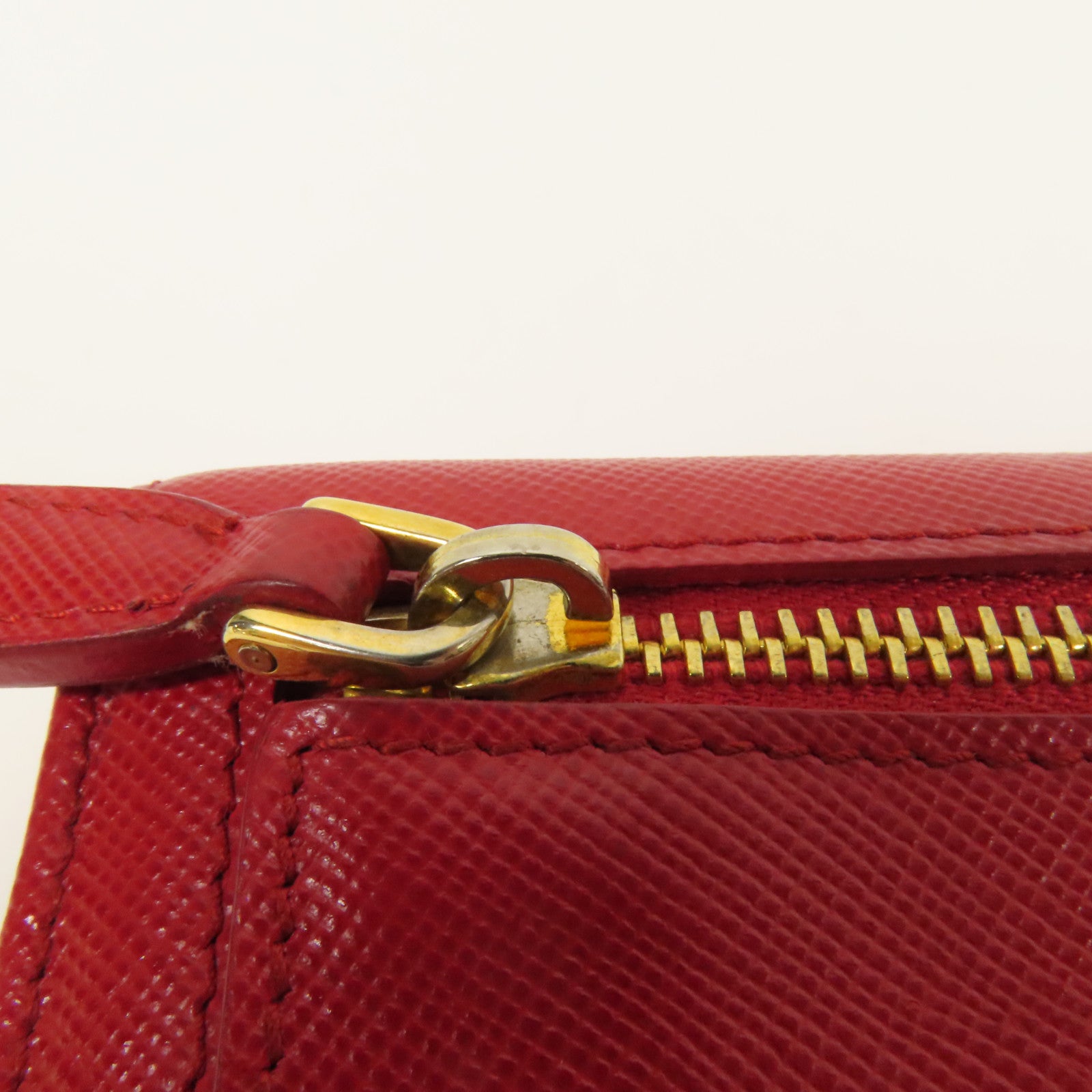 PRADA Saffiano皮革Long Wallet金扣長錢包