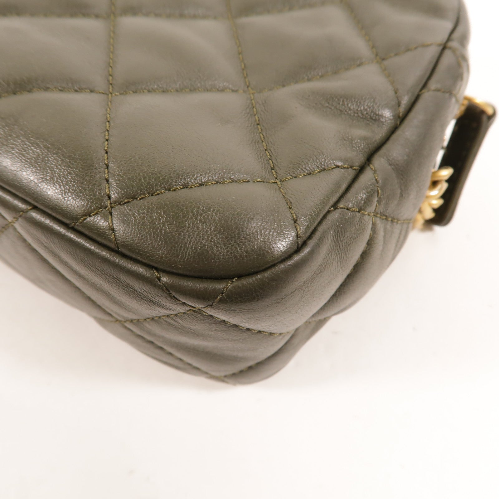 CHANEL 牛皮皮革Camera Bag Gold Ball肩背袋