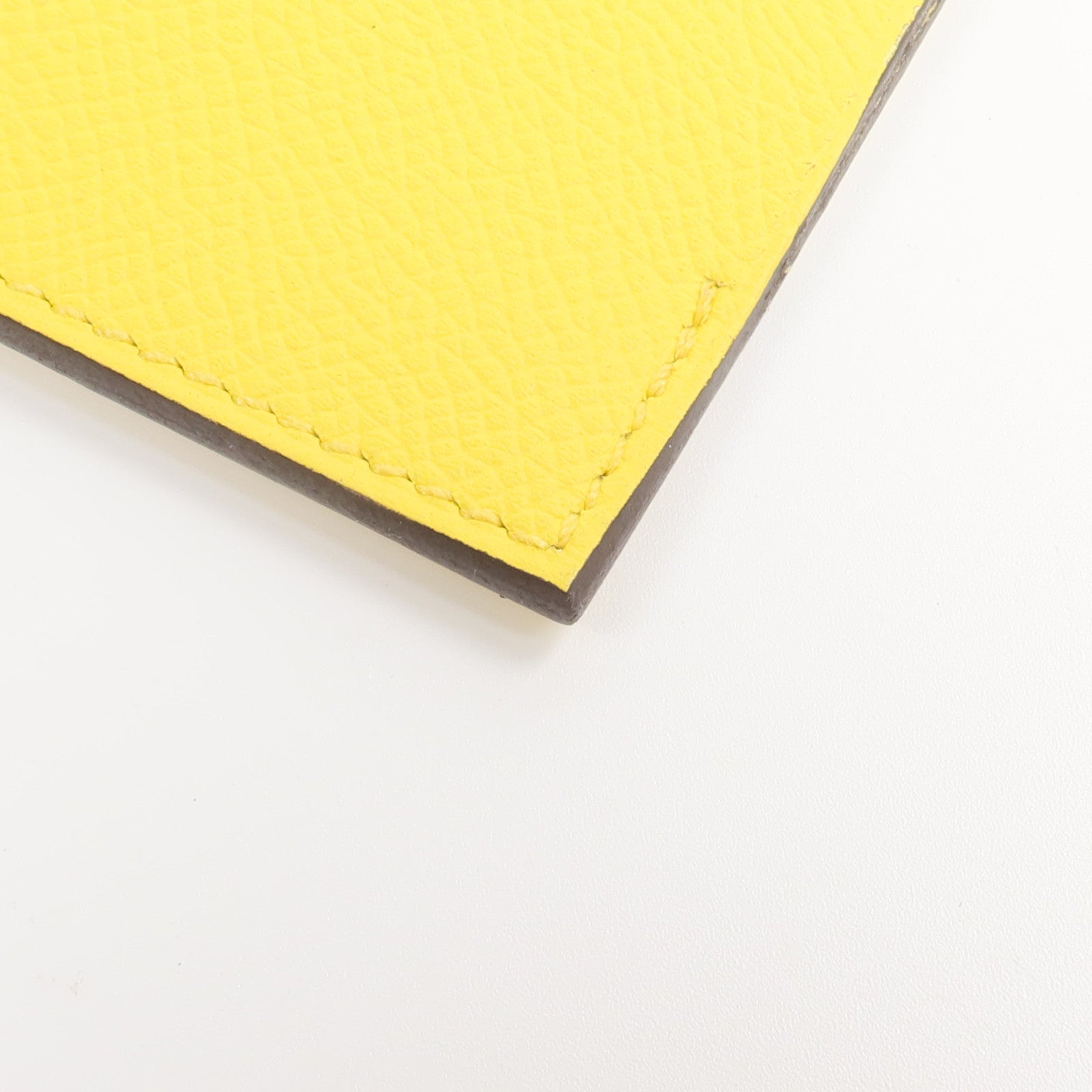 HERMES Epsom皮革Tarmac Passport Holder護照套Lime