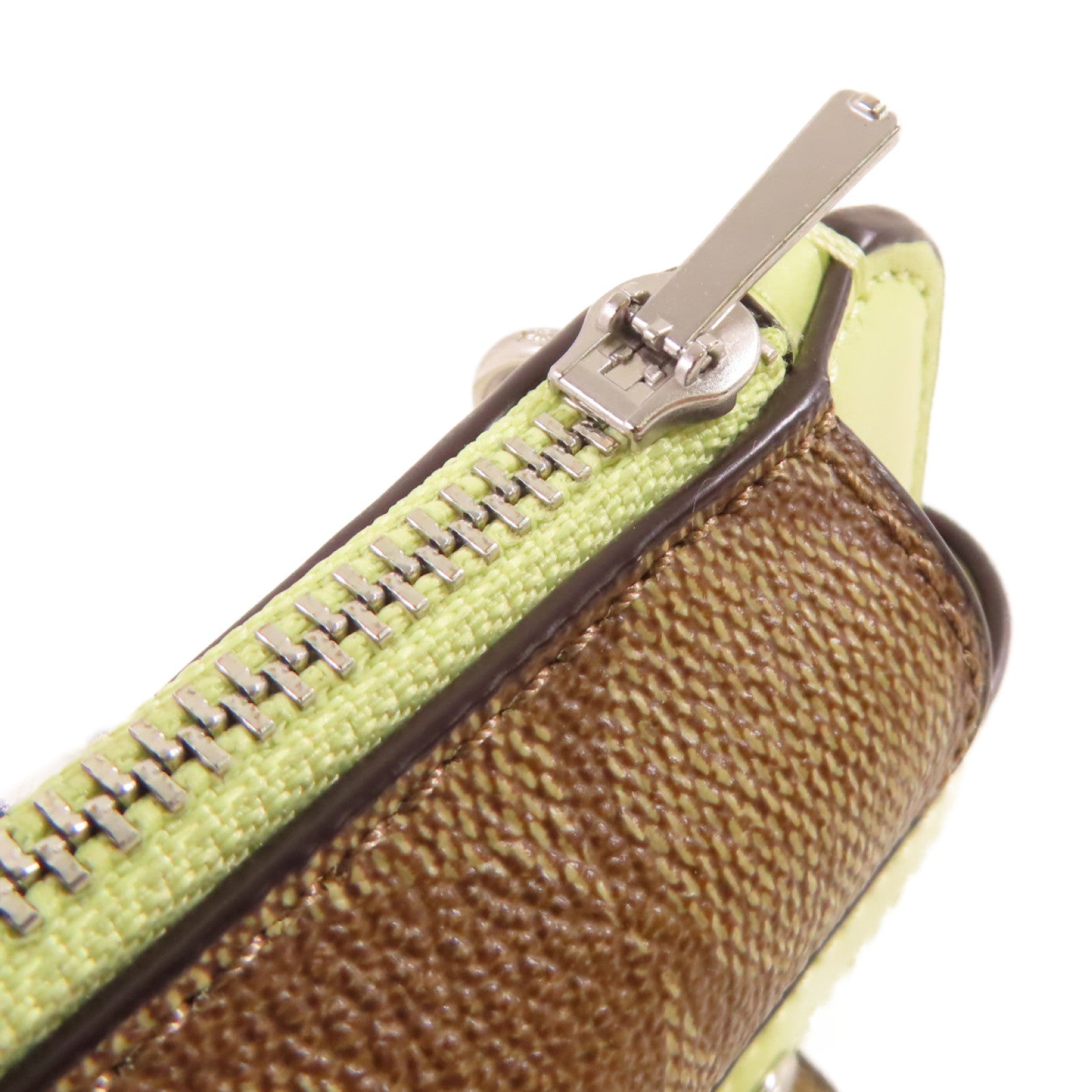 COACH 塗層帆布Phone Case Shoulder Bag銀扣肩背袋啡色/綠色